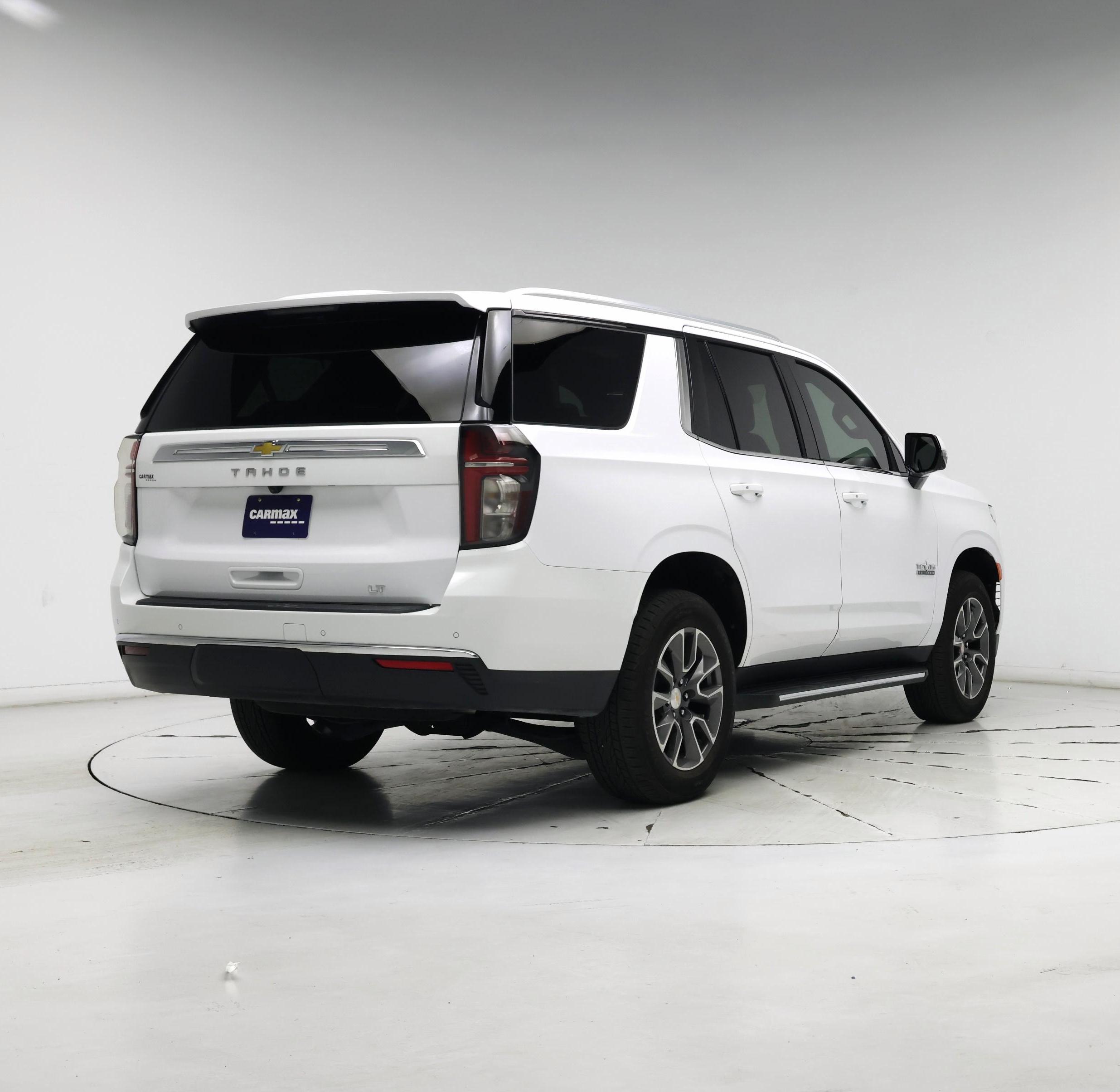 Thumbnail: 2024 Chevrolet Tahoe - 8