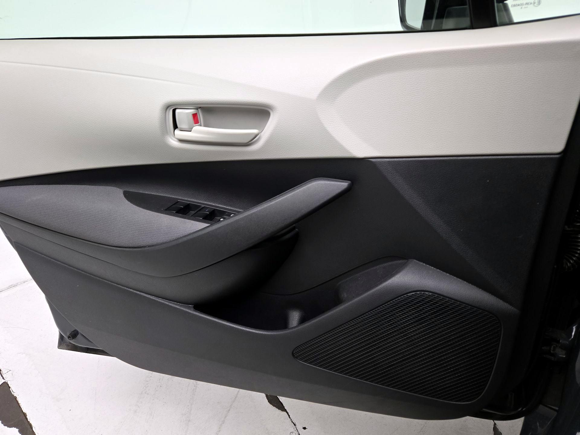 Thumbnail: 2025 Toyota Corolla - 12