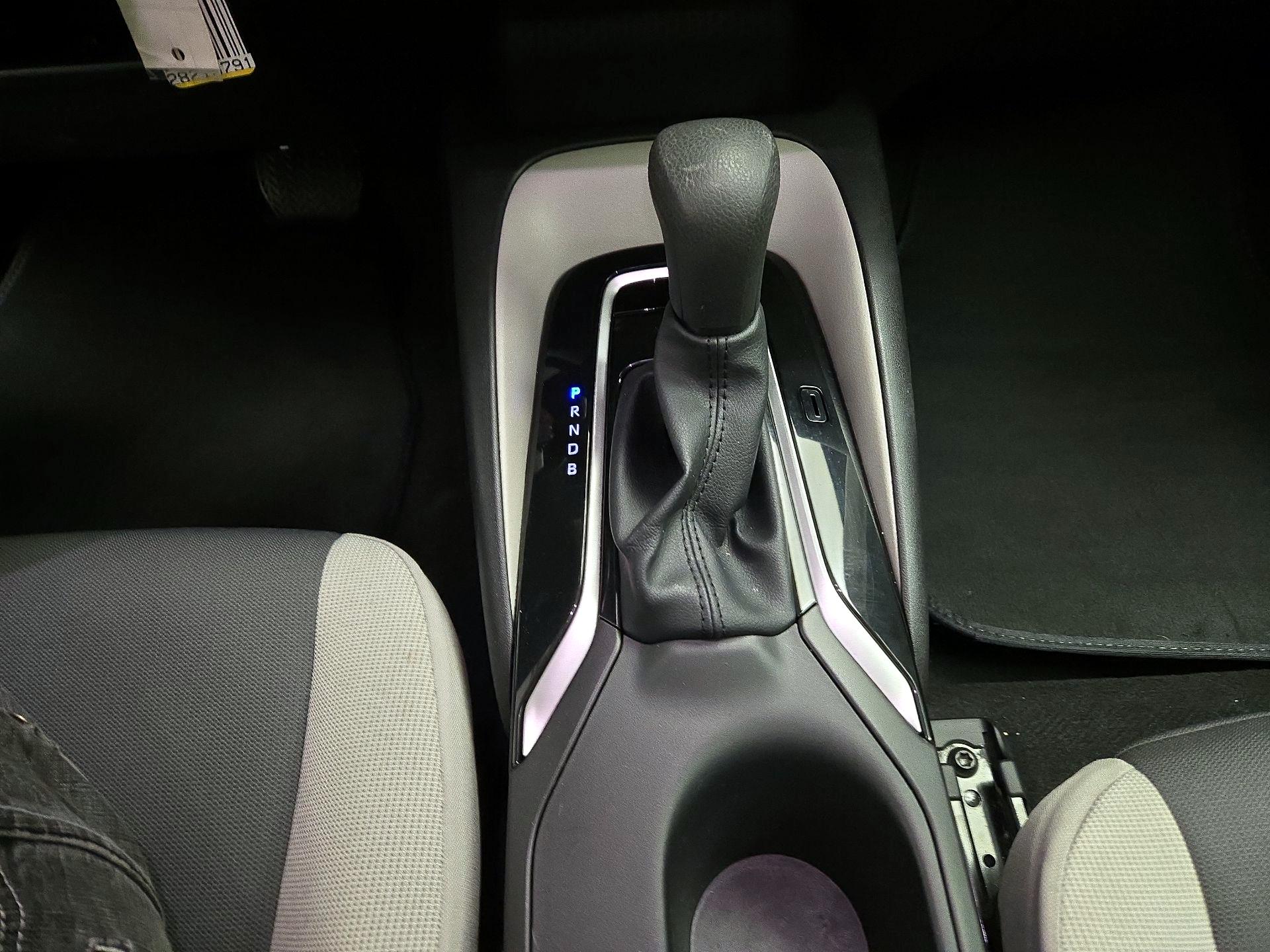 Thumbnail: 2025 Toyota Corolla - 17