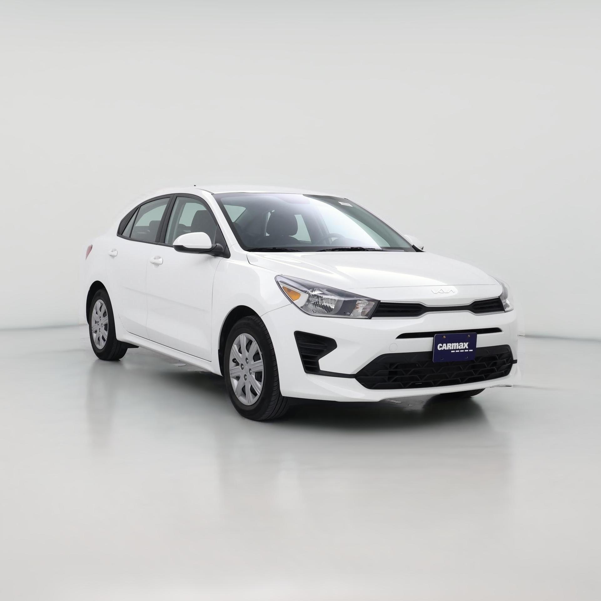 Thumbnail: 2022 Kia Rio - 1