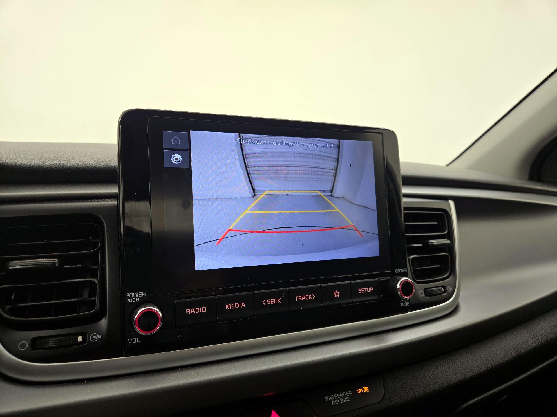 Thumbnail: 2022 Kia Rio - 14