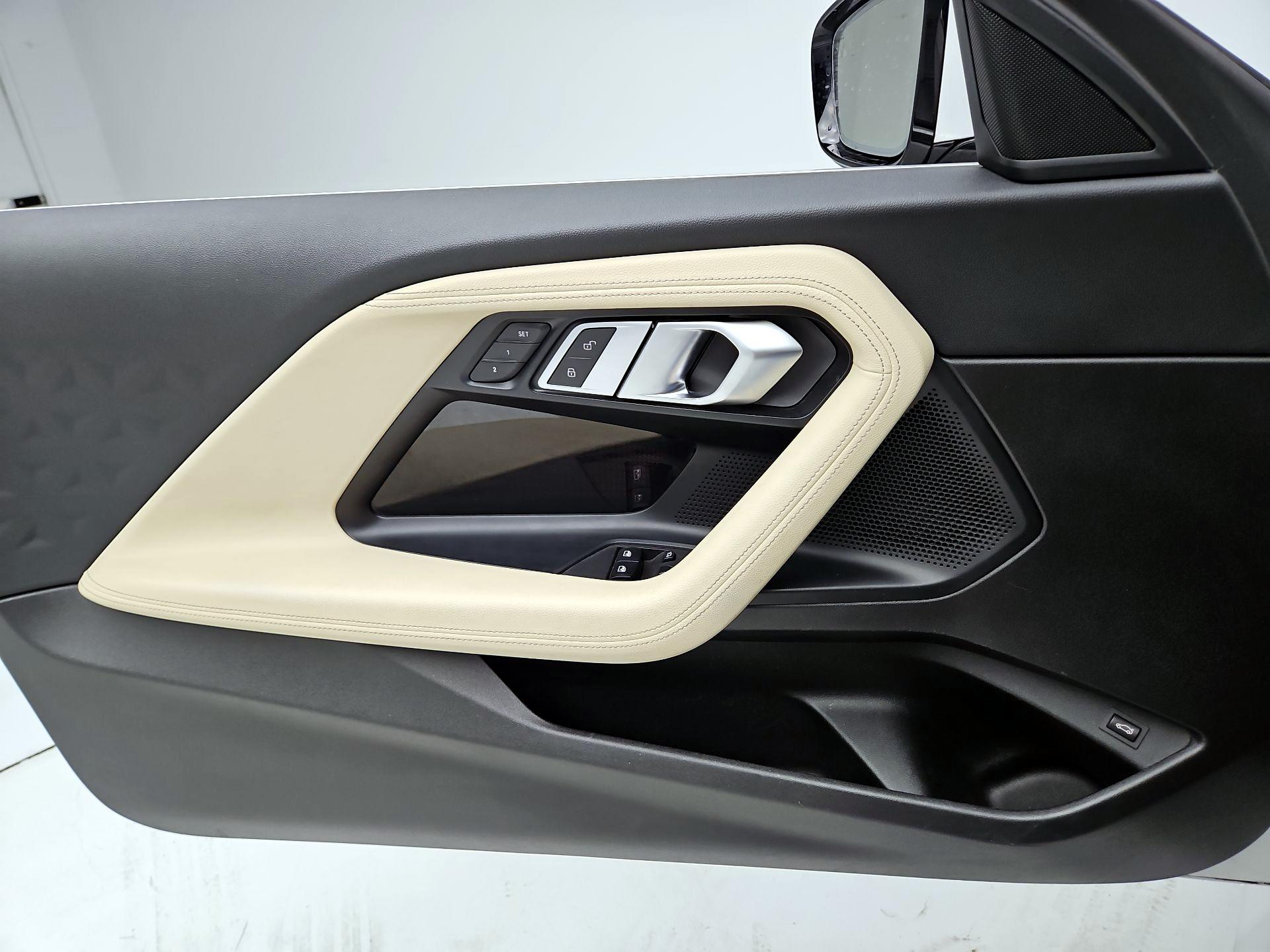 Thumbnail: 2022 BMW 2 Series - 12