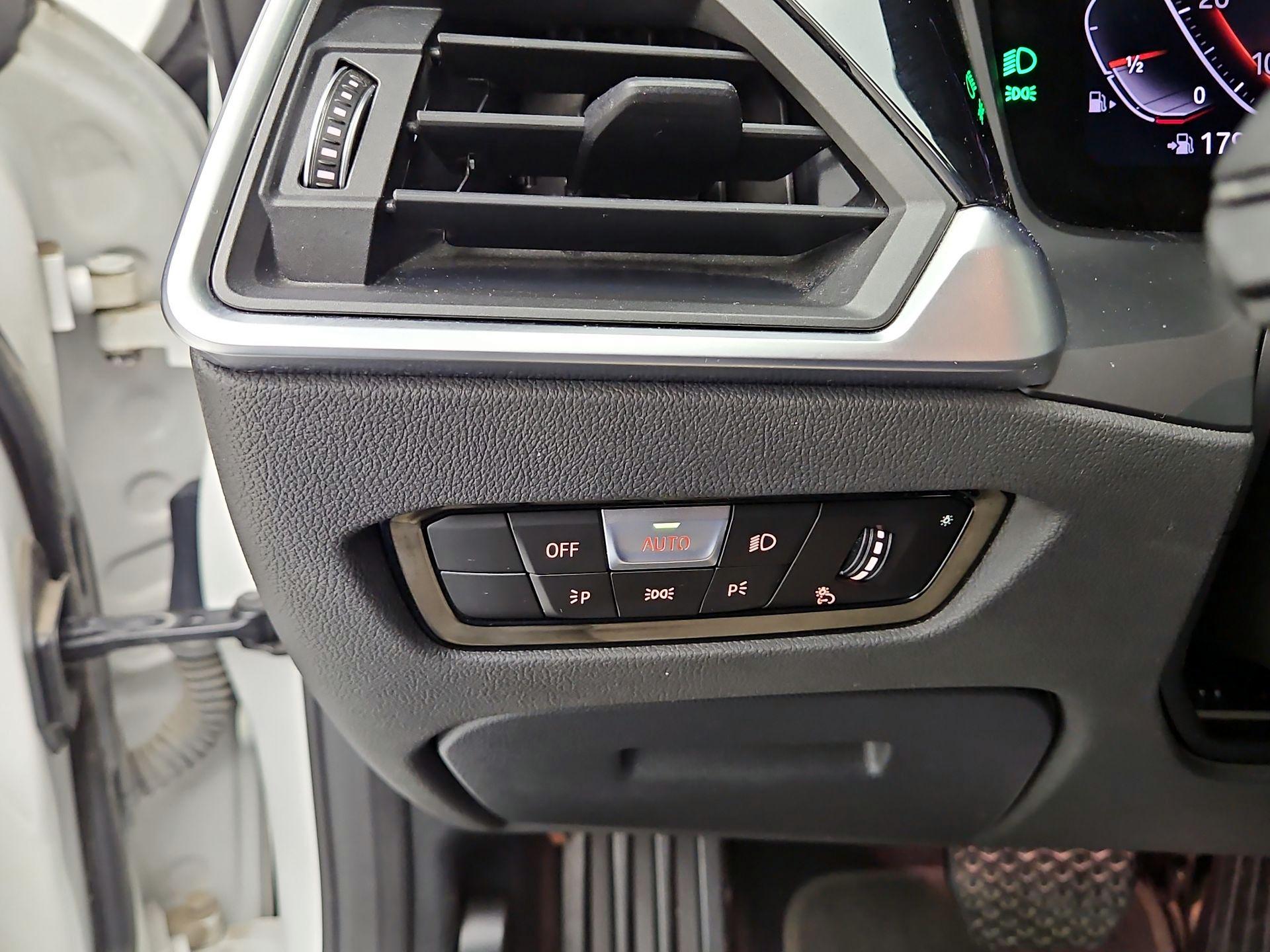 Thumbnail: 2022 BMW 2 Series - 13