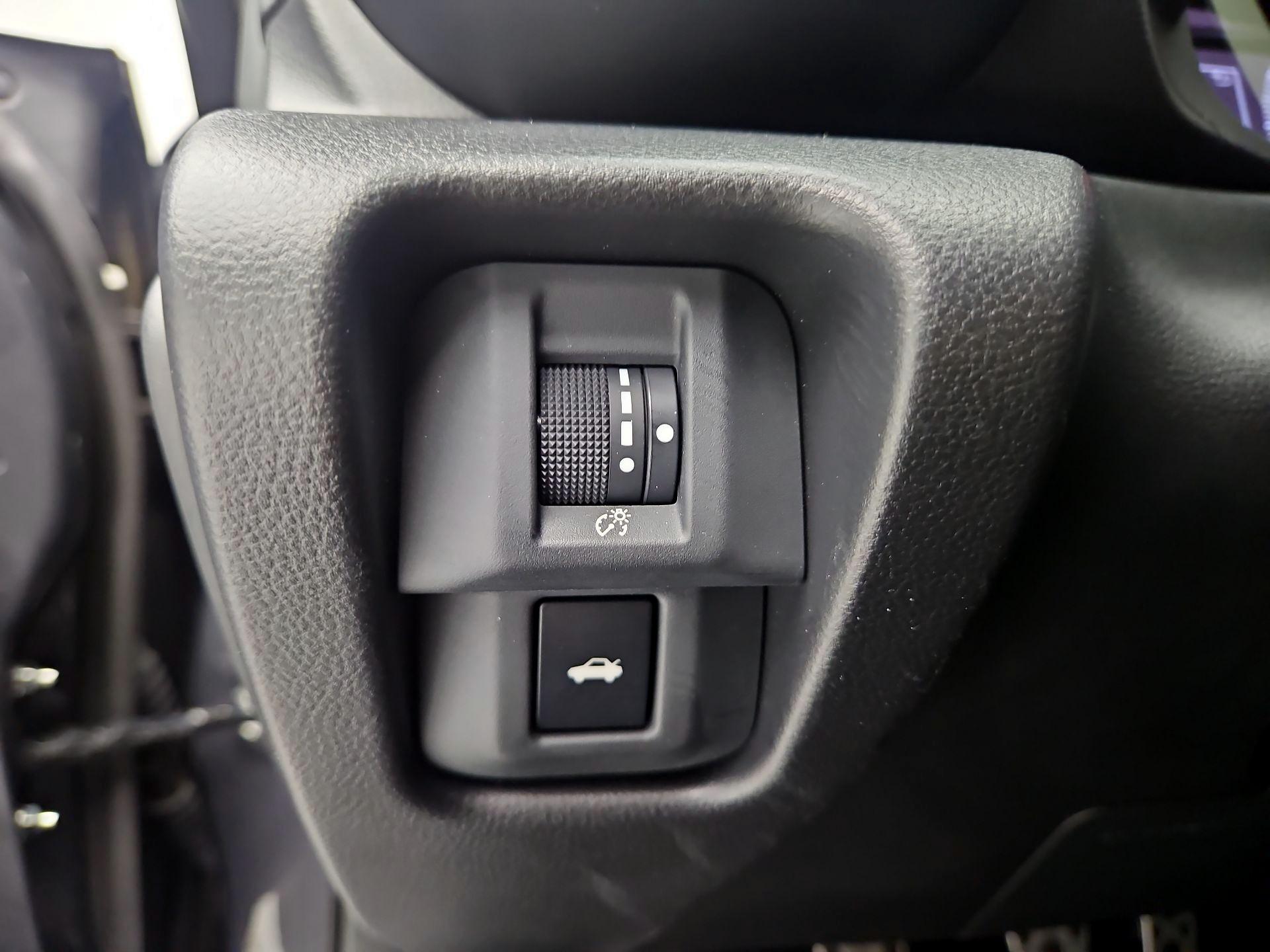 Thumbnail: 2025 Toyota GR86 - 13