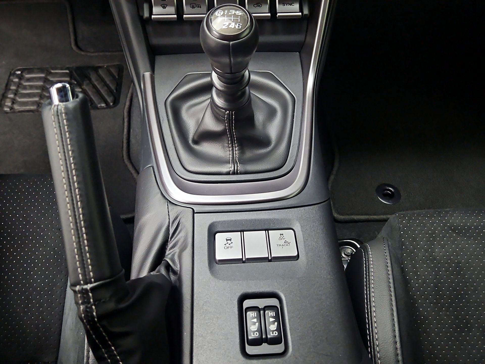 Thumbnail: 2025 Toyota GR86 - 16