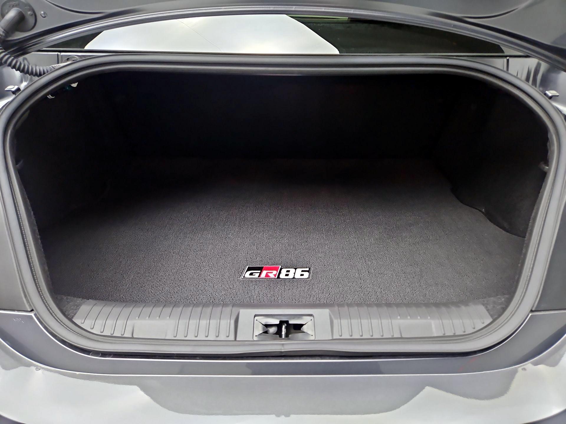 Thumbnail: 2025 Toyota GR86 - 19