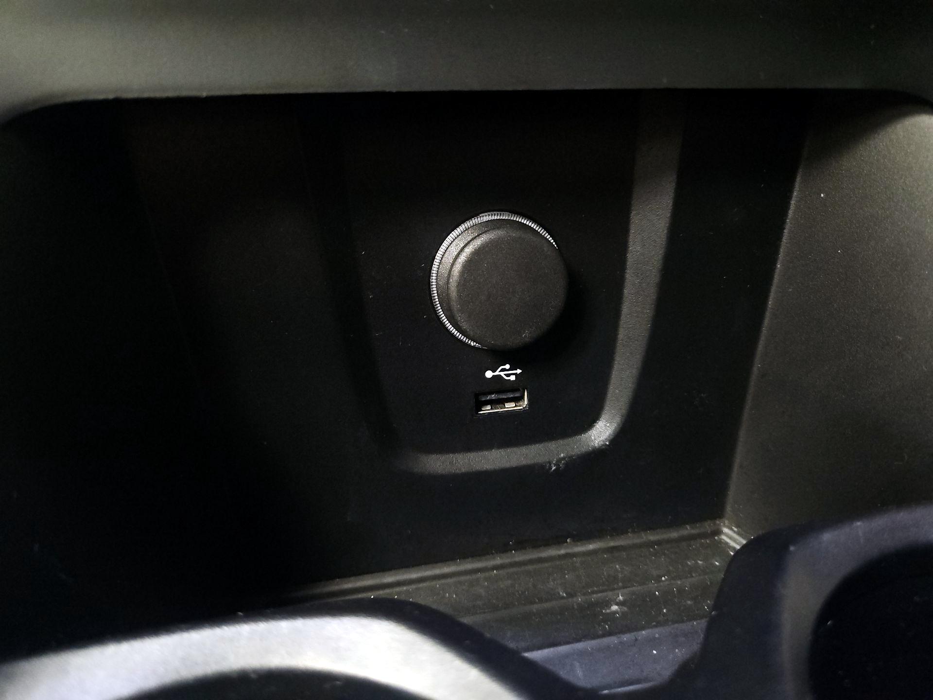 Thumbnail: 2021 BMW X1 - 19