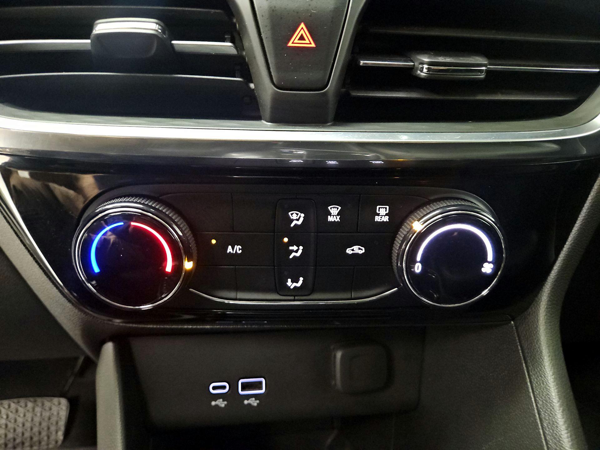 Thumbnail: 2024 Buick Encore GX - 16