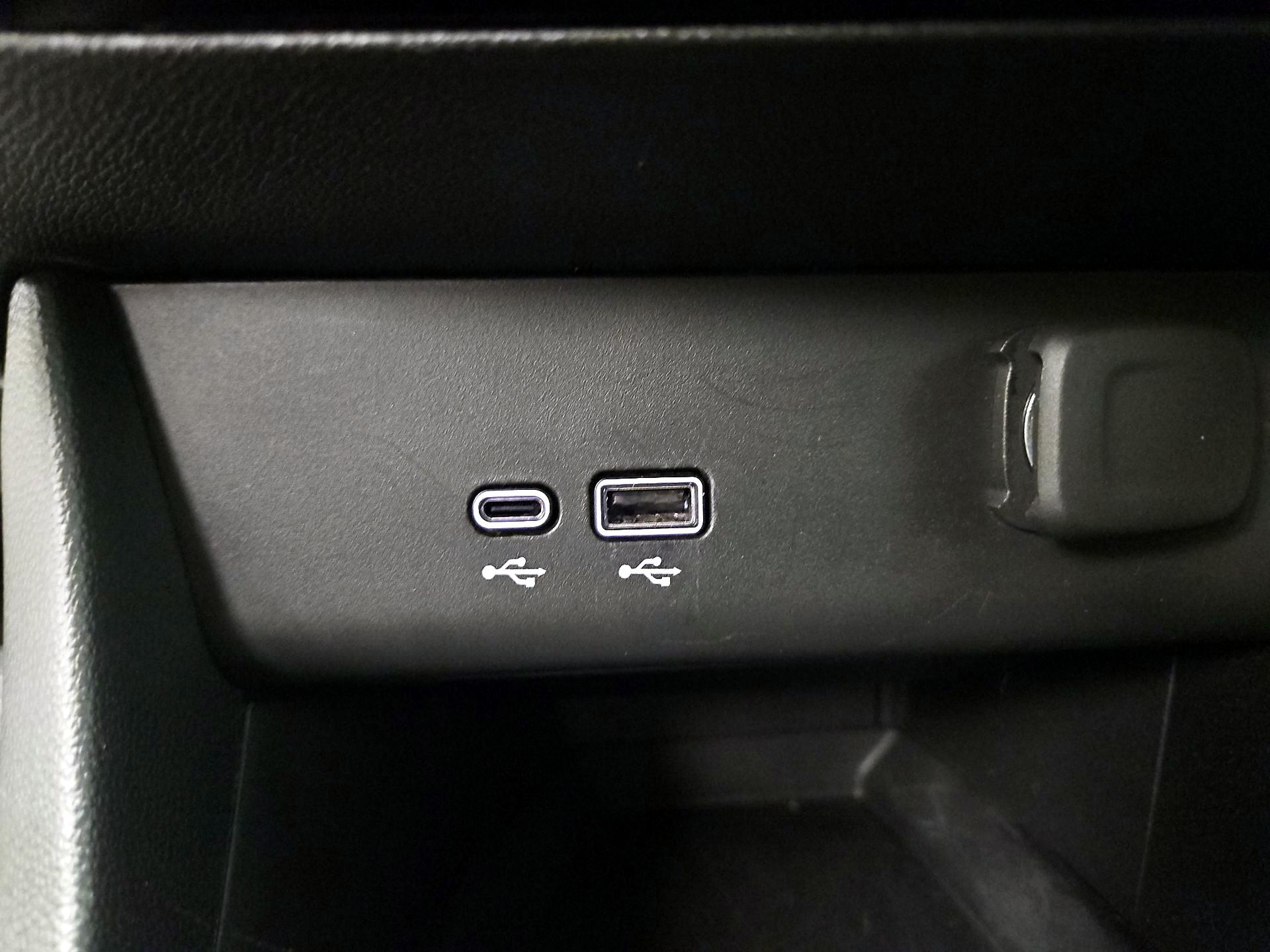 Thumbnail: 2024 Buick Encore GX - 18