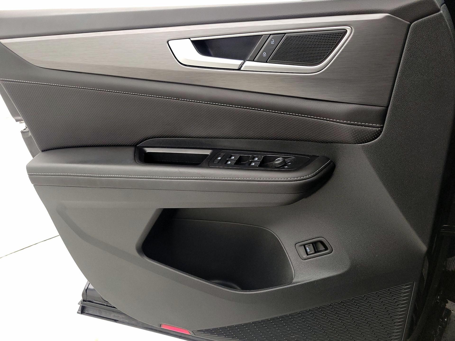 Thumbnail: 2025 Volkswagen Atlas - 12