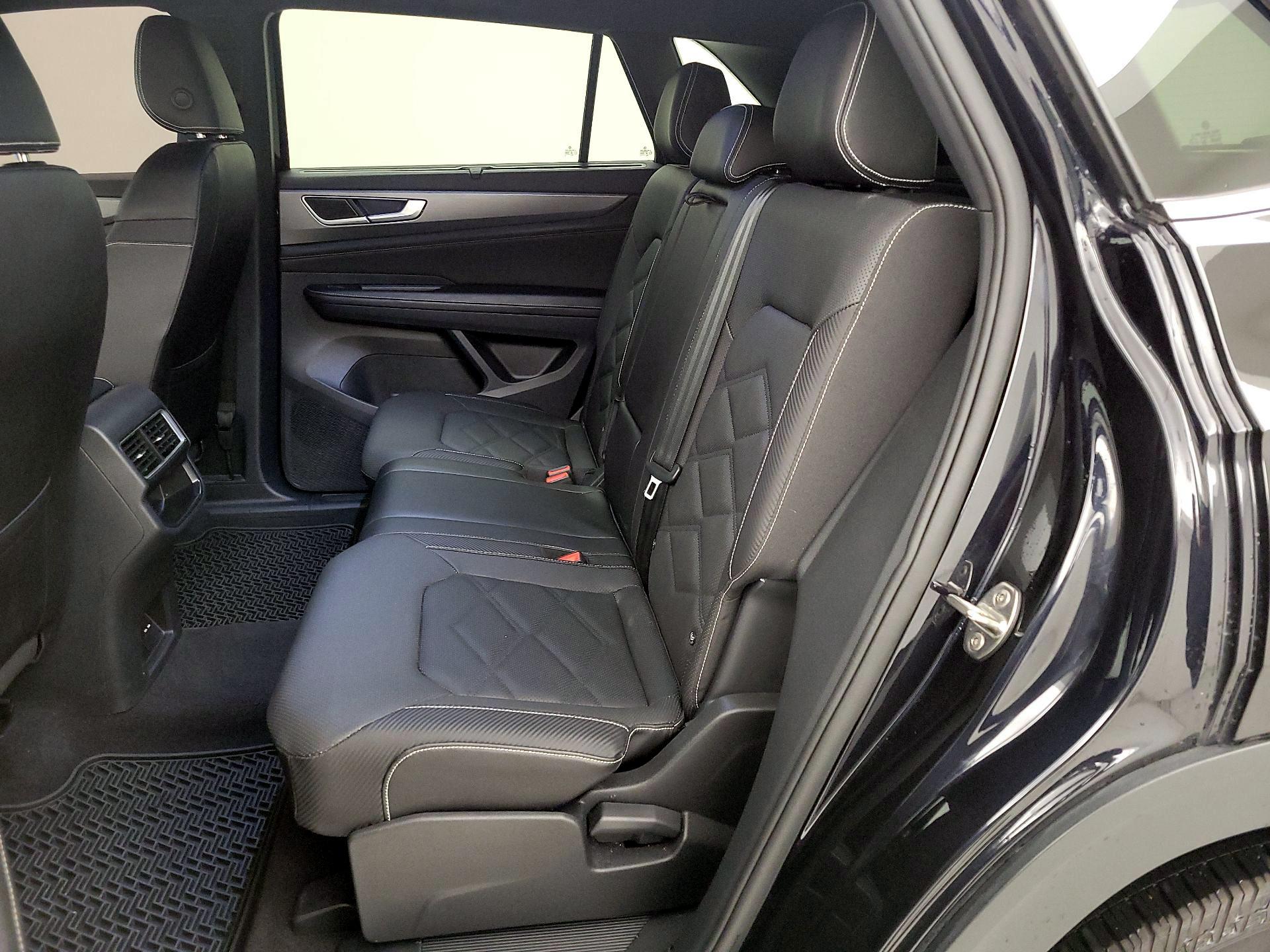 Thumbnail: 2025 Volkswagen Atlas - 19