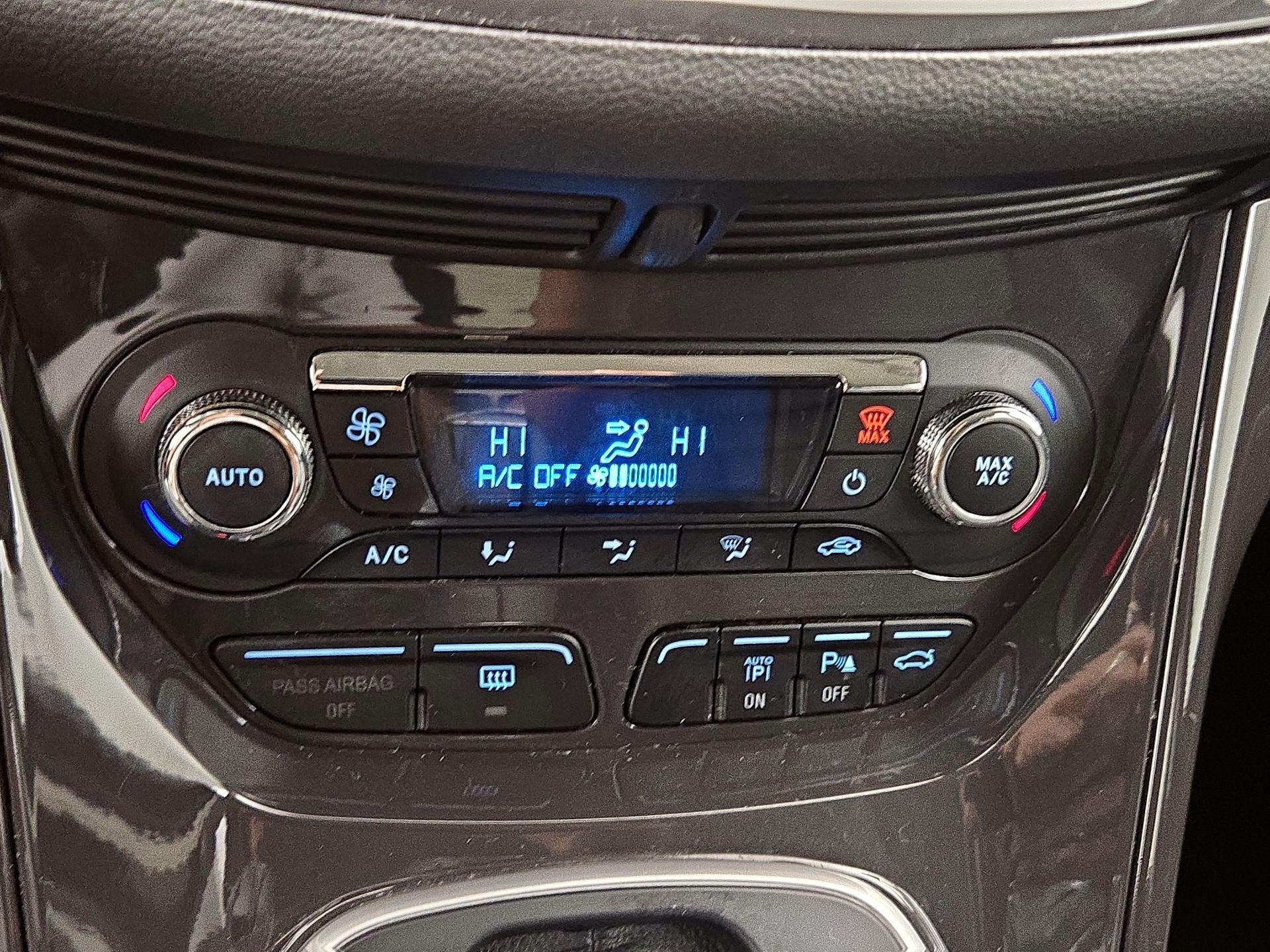 Thumbnail: 2014 Ford Escape - 17