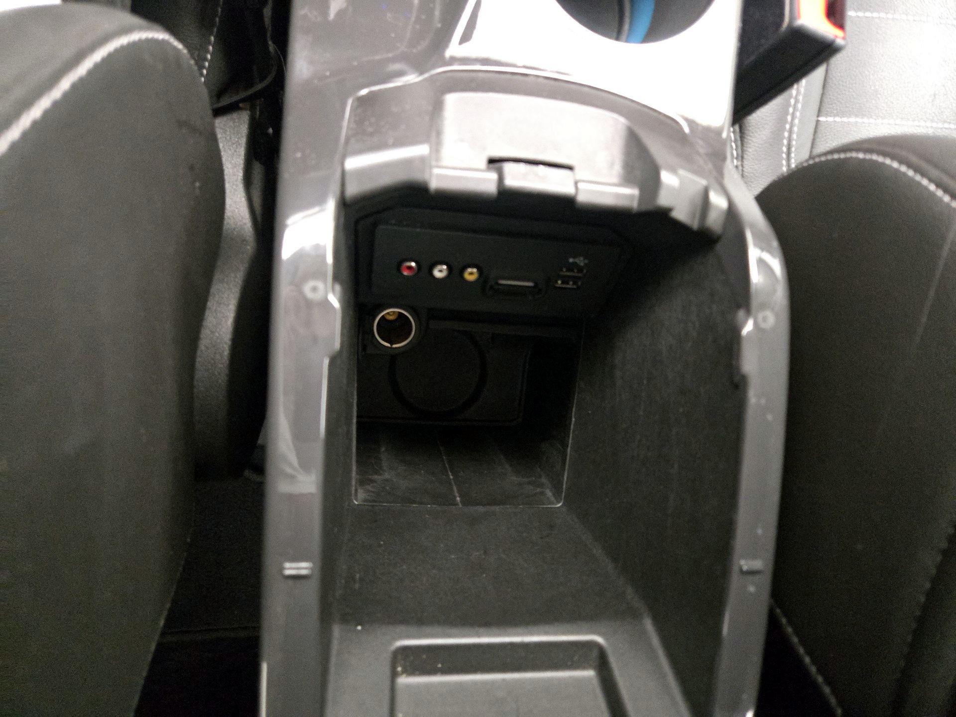 Thumbnail: 2014 Ford Escape - 19