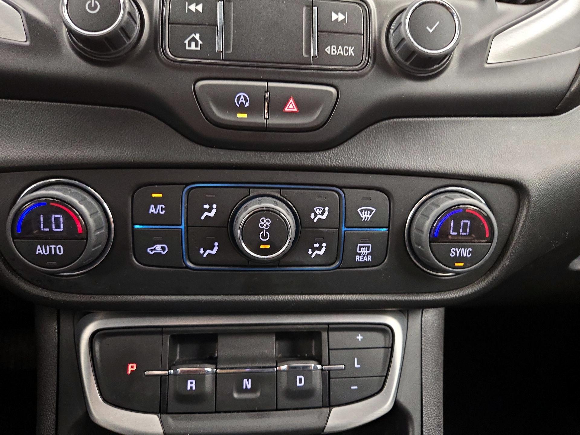 Thumbnail: 2024 GMC Terrain - 16