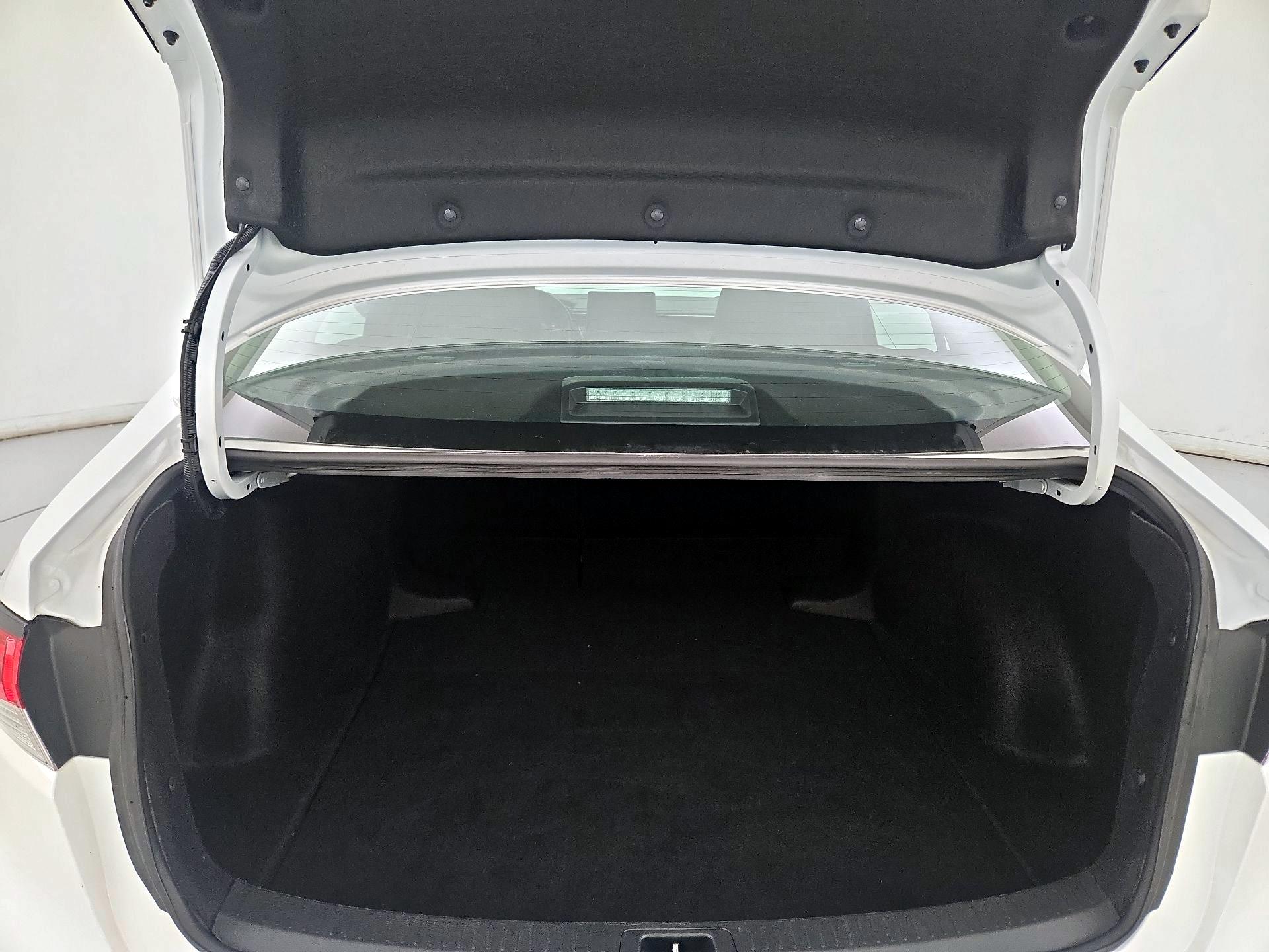 Thumbnail: 2024 Toyota Corolla - 20