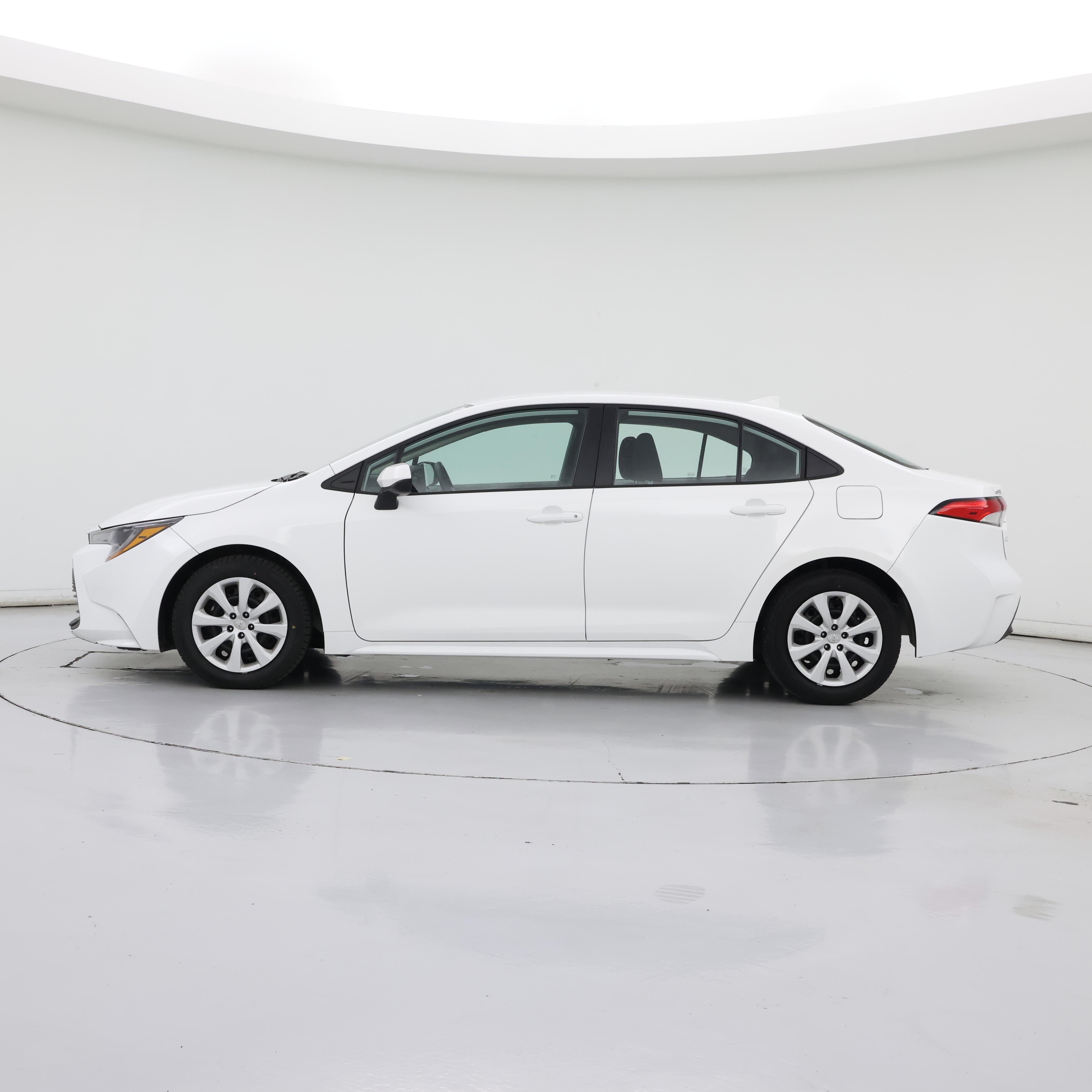 Thumbnail: 2024 Toyota Corolla - 3