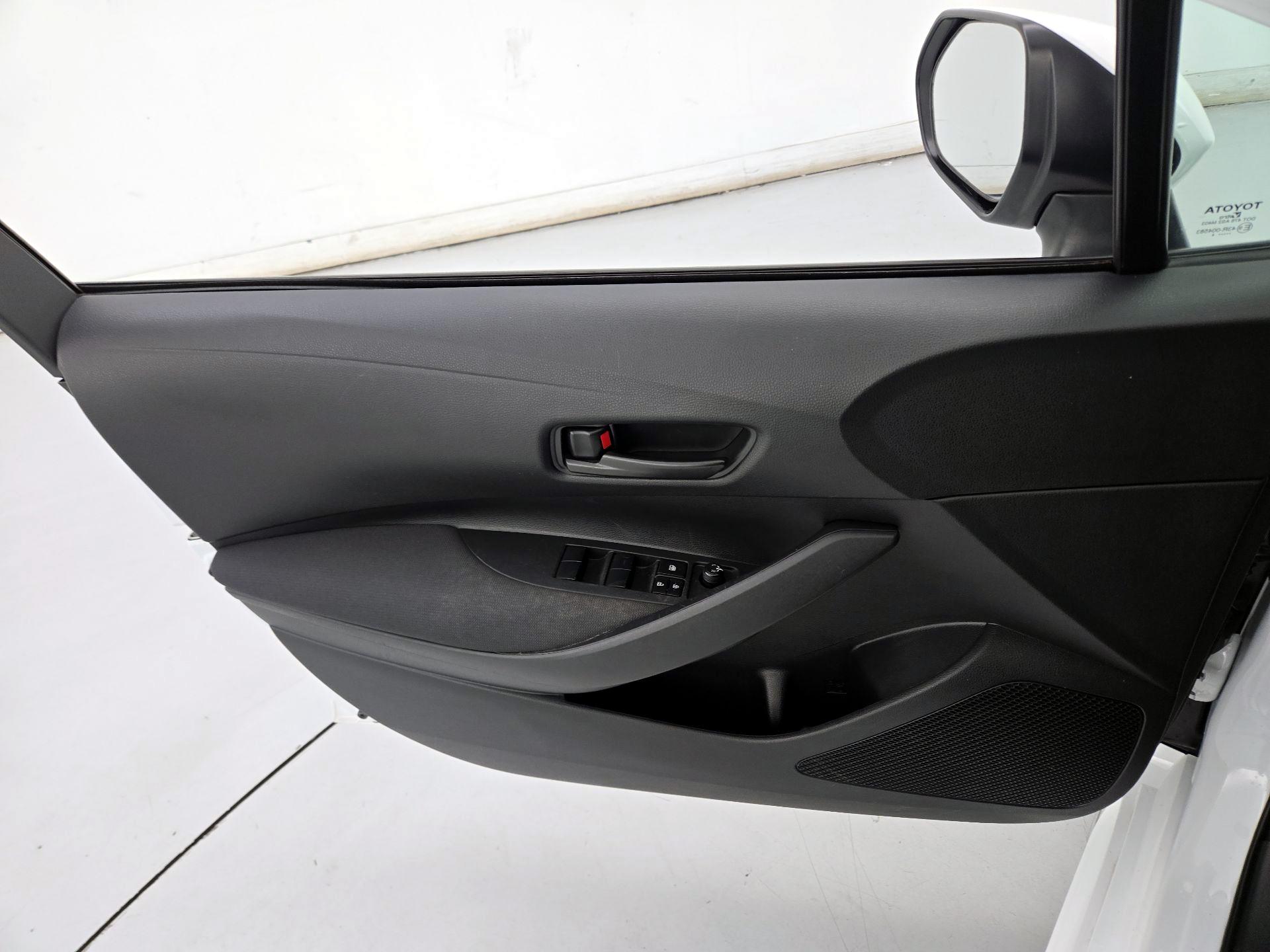 Thumbnail: 2024 Toyota Corolla - 12