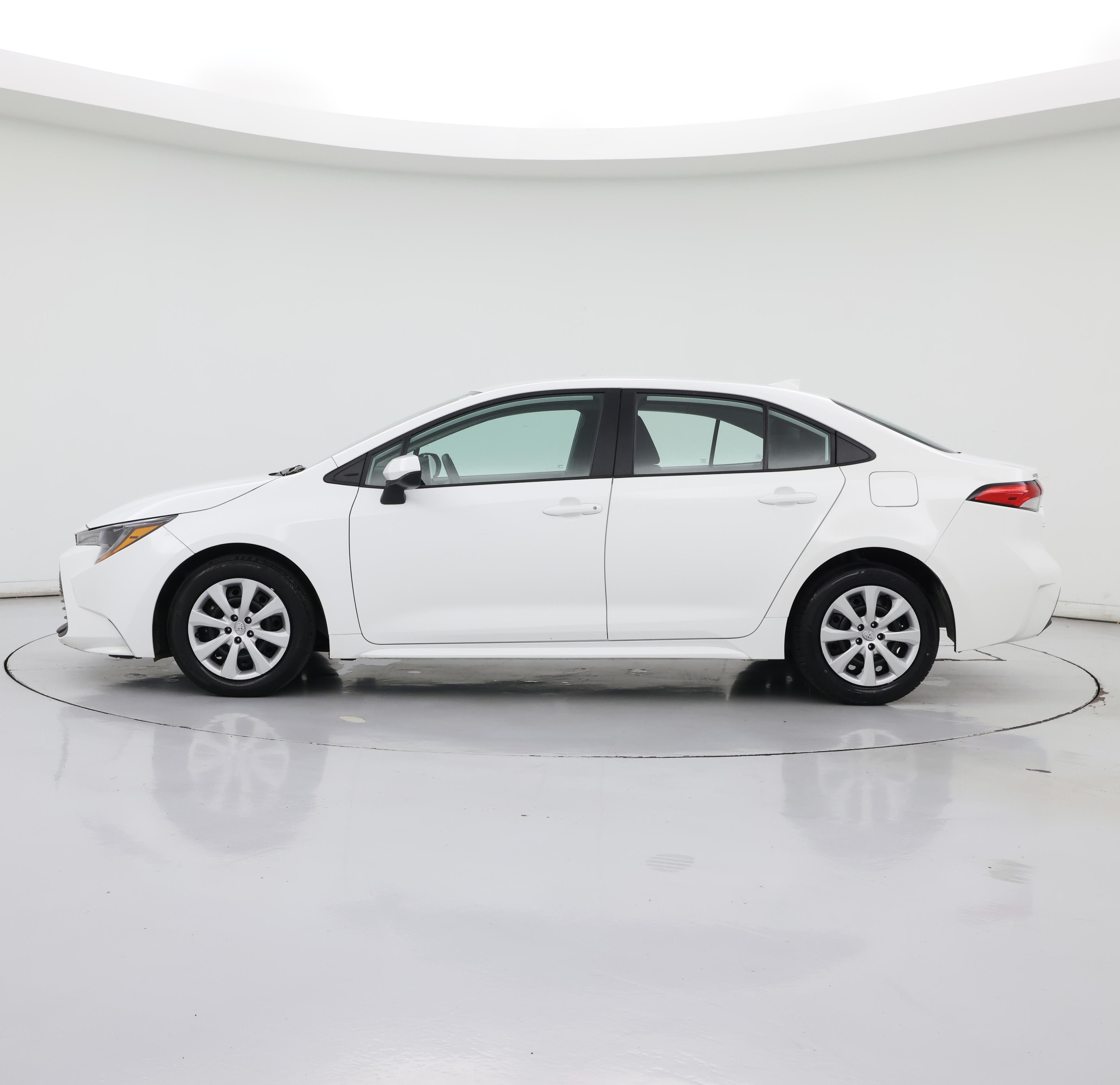 Thumbnail: 2024 Toyota Corolla - 3