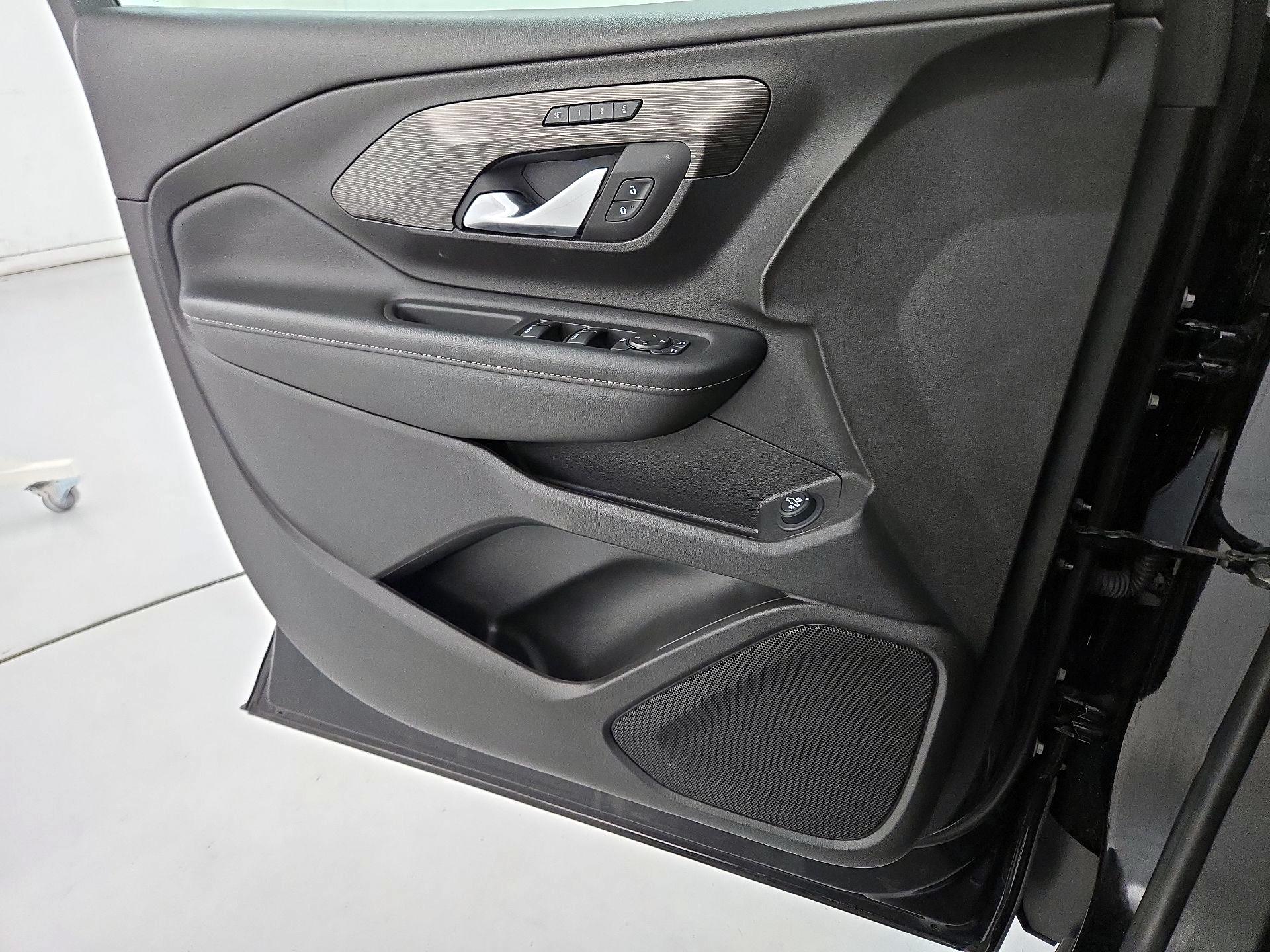 Thumbnail: 2024 GMC Terrain - 12