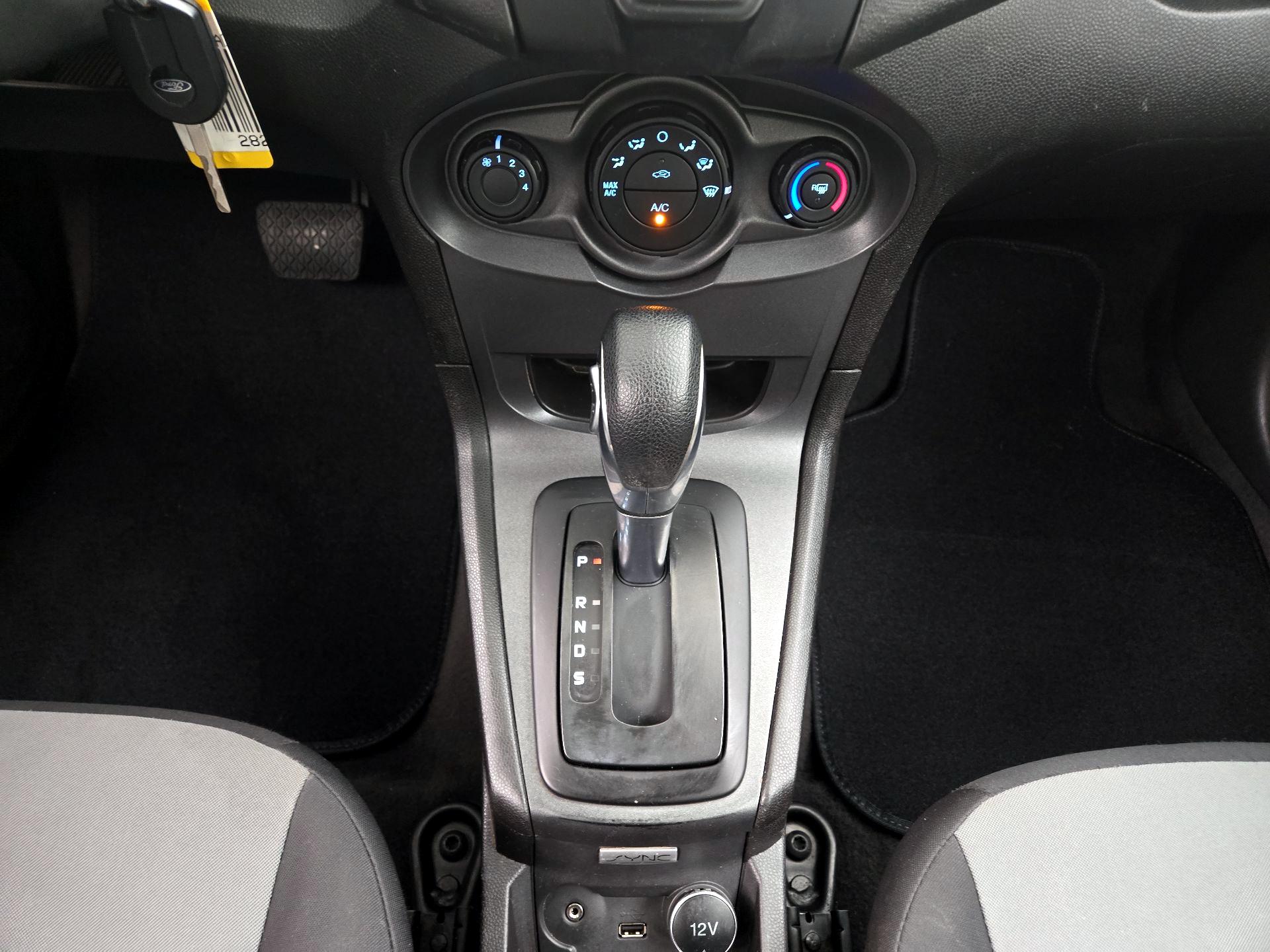 Thumbnail: 2019 Ford Fiesta - 17