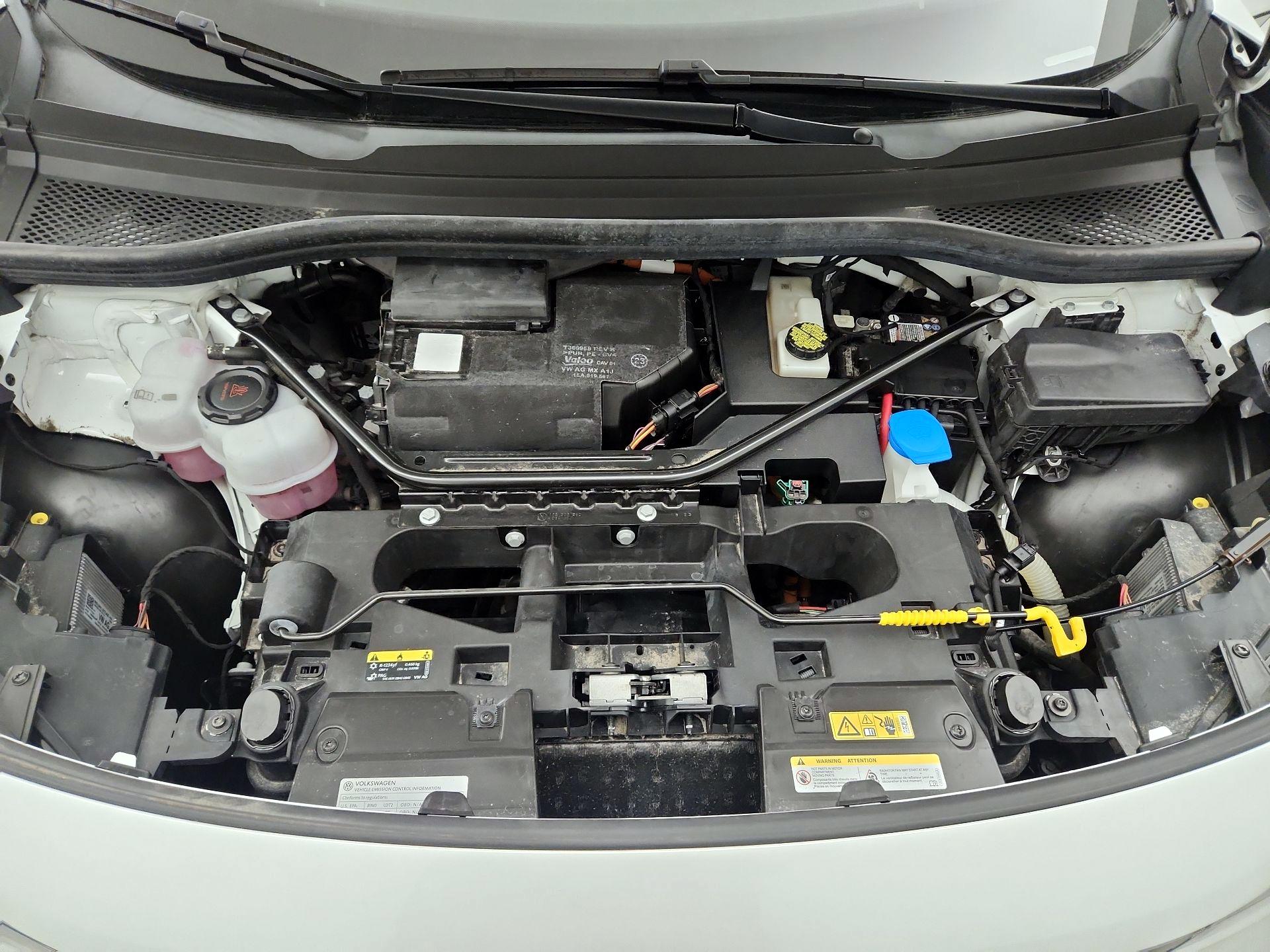 Thumbnail: 2023 Volkswagen ID.4 - 17