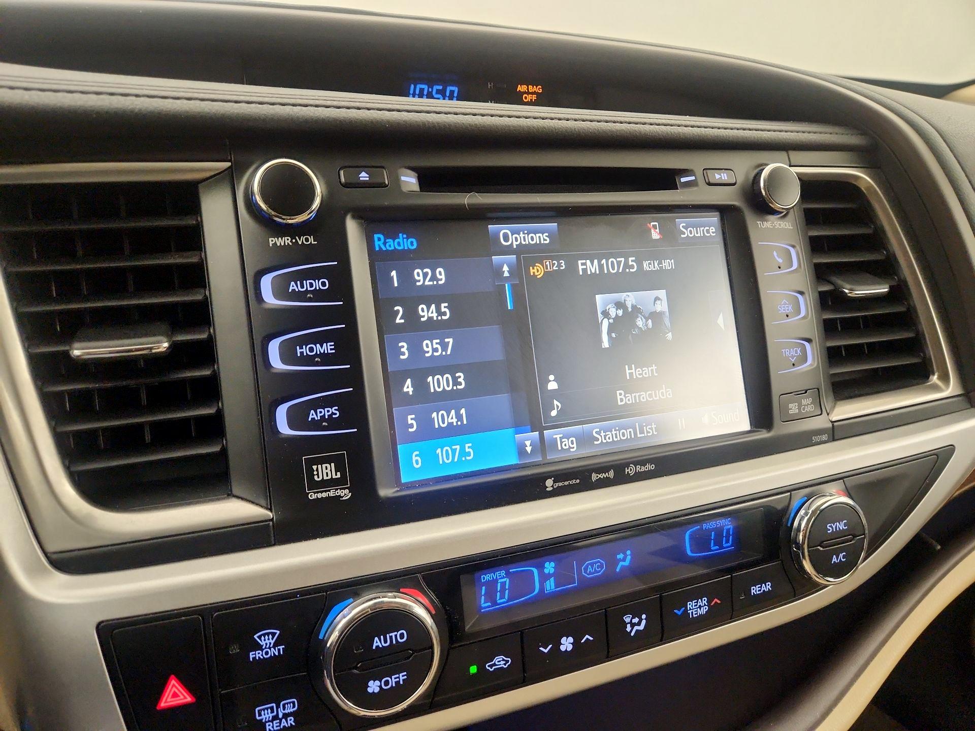 Thumbnail: 2017 Toyota Highlander - 16