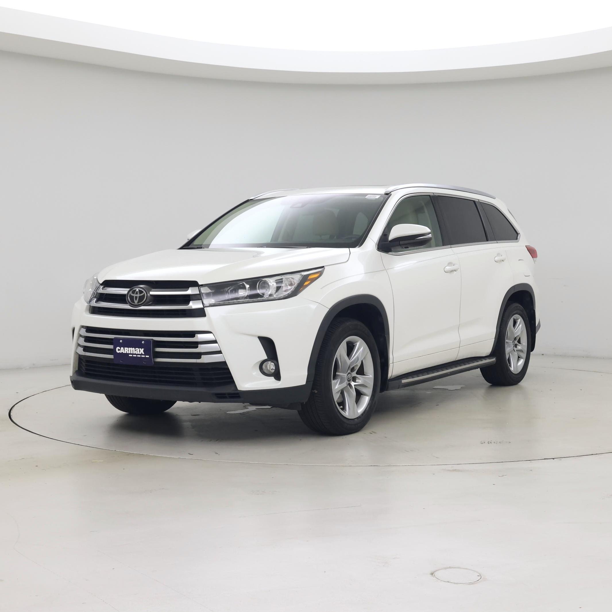 Thumbnail: 2017 Toyota Highlander - 4