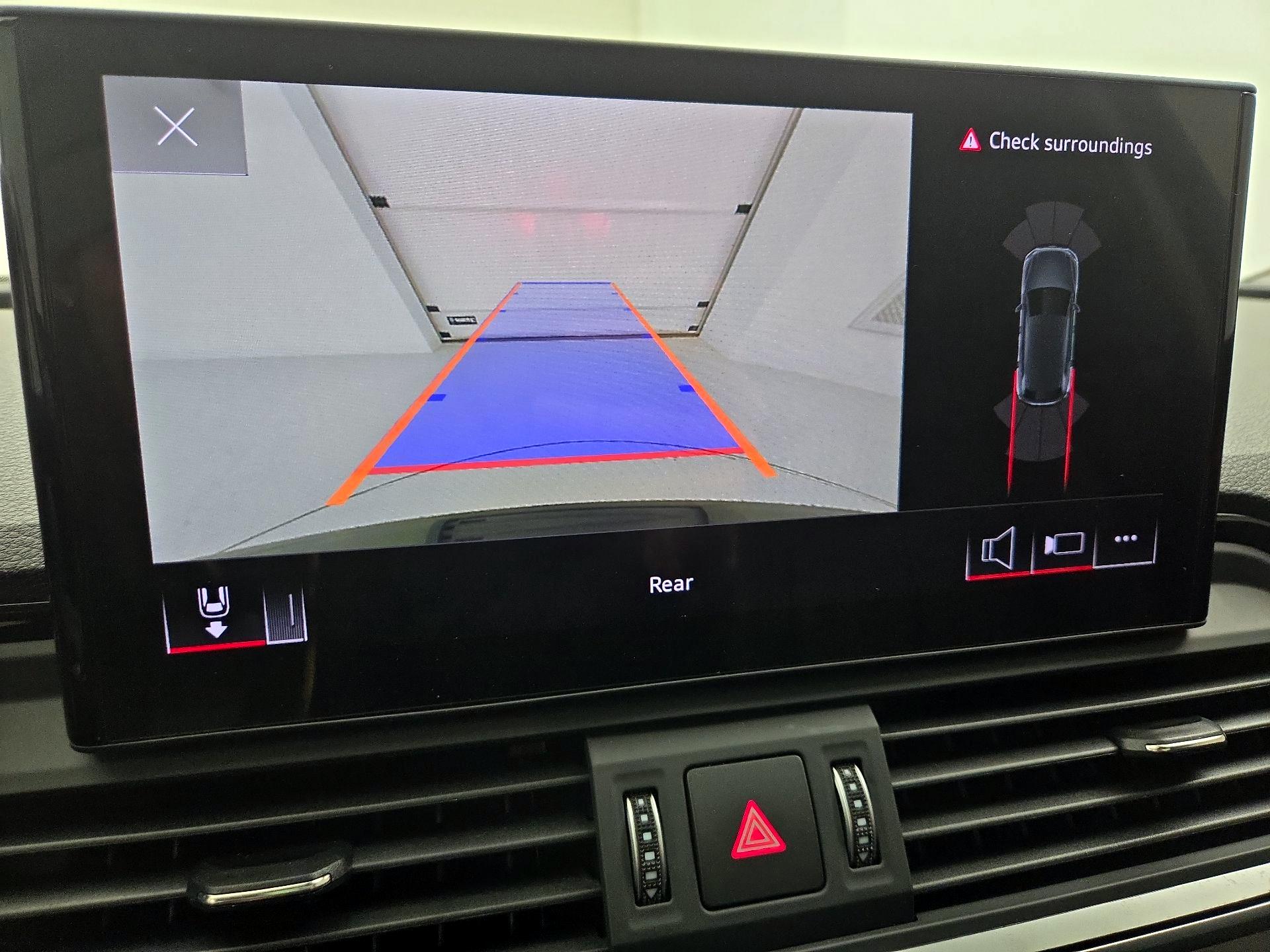 Thumbnail: 2024 Audi Q5 - 14