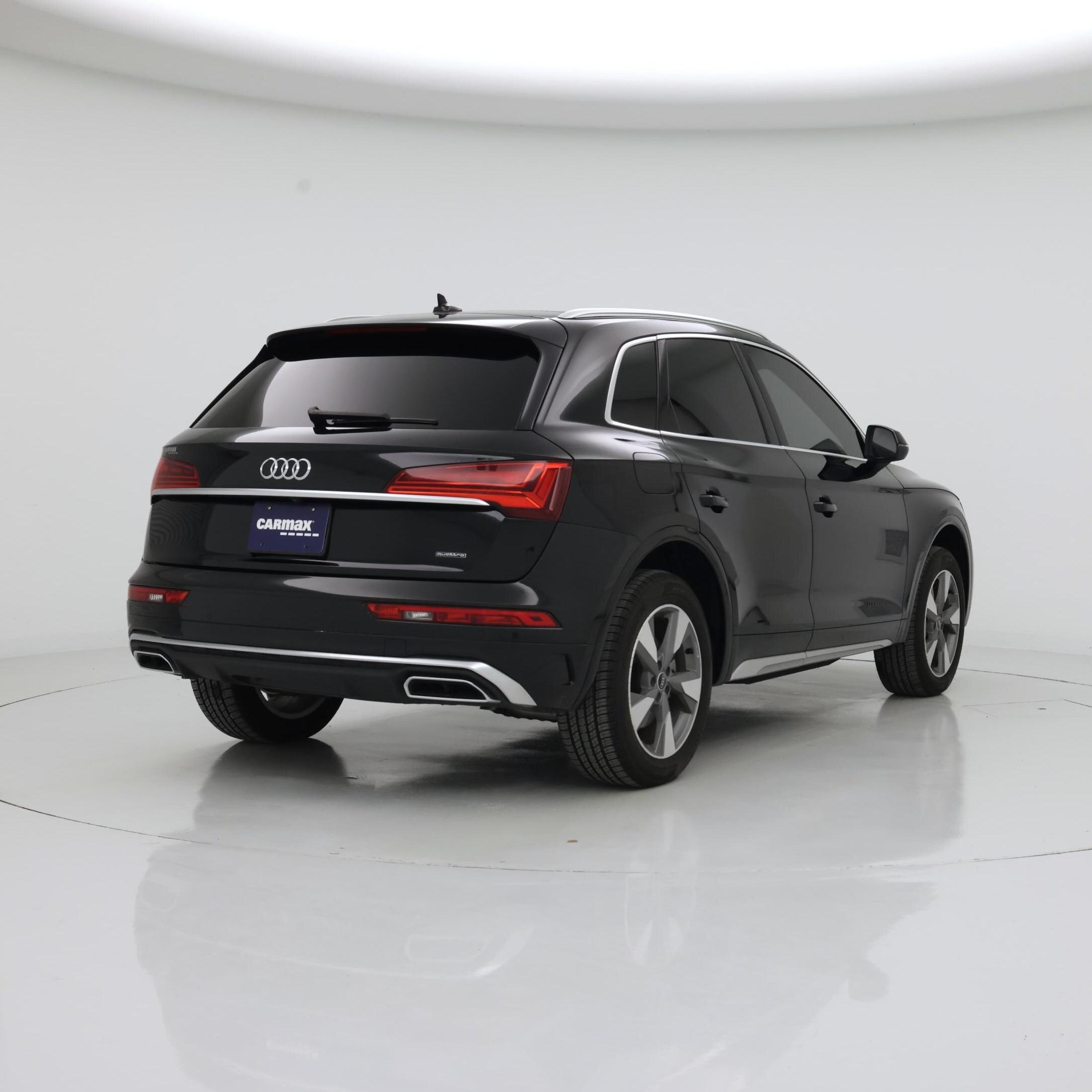 Thumbnail: 2024 Audi Q5 - 8