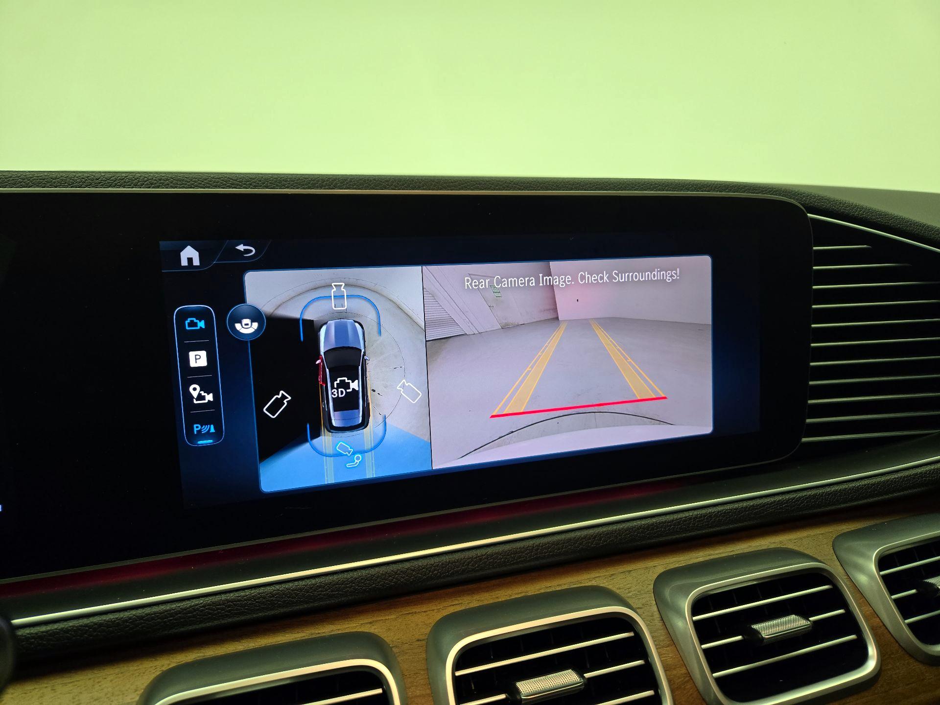 Thumbnail: 2025 Mercedes-Benz GLE - 15