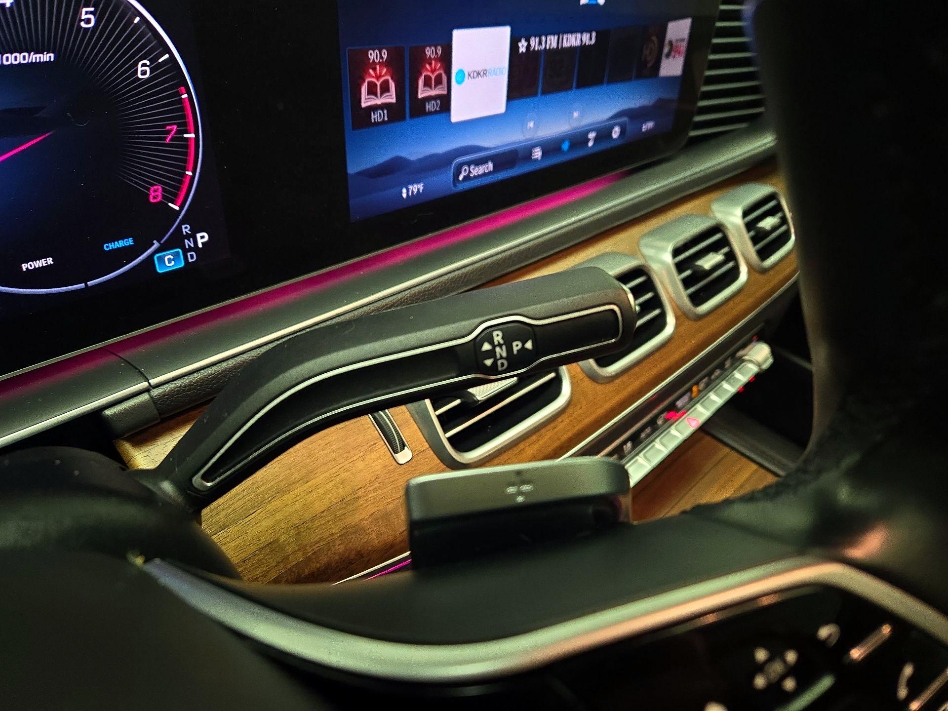 Thumbnail: 2025 Mercedes-Benz GLE - 18