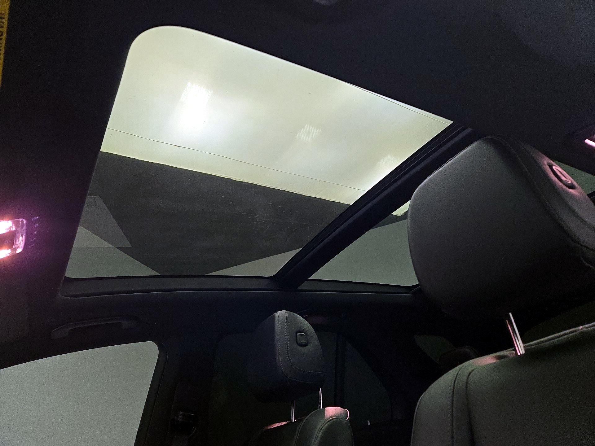 Thumbnail: 2025 Mercedes-Benz GLE - 20