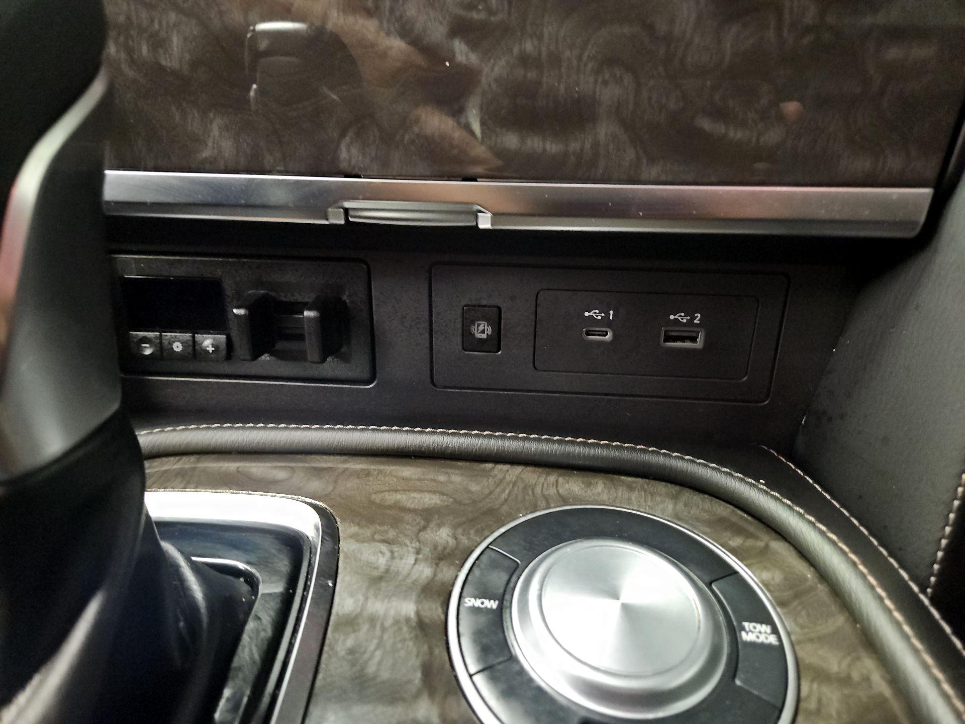 Thumbnail: 2022 Nissan Armada - 19