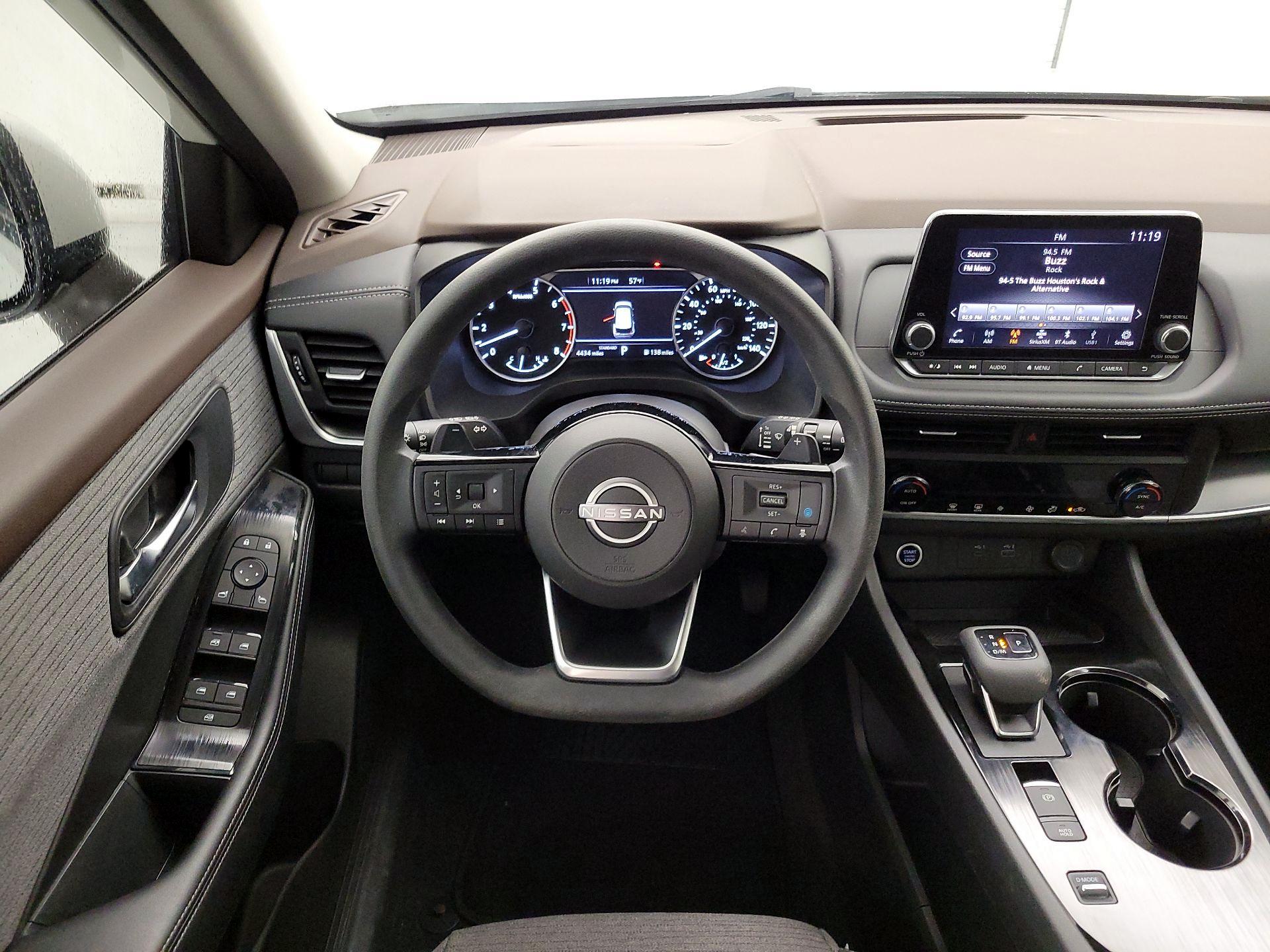 Thumbnail: 2023 Nissan Rogue - 10