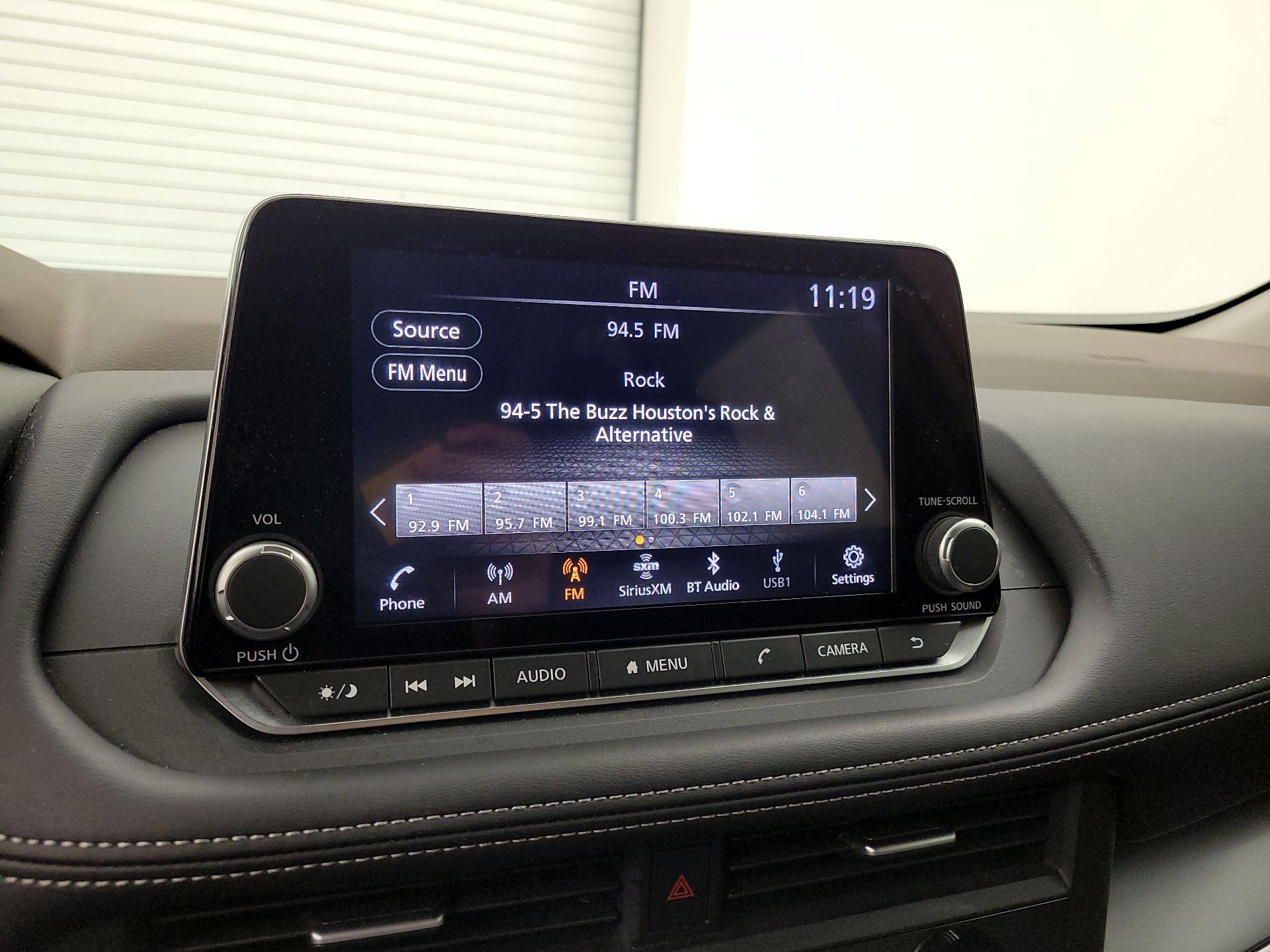 Thumbnail: 2023 Nissan Rogue - 15