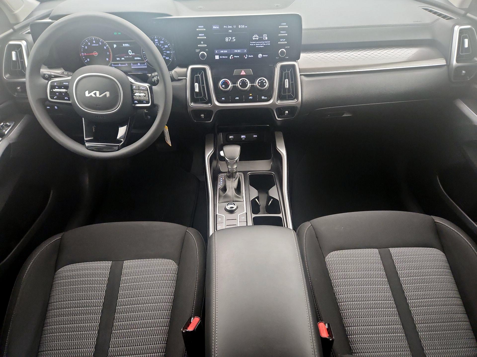 Thumbnail: 2022 Kia Sorento - 9