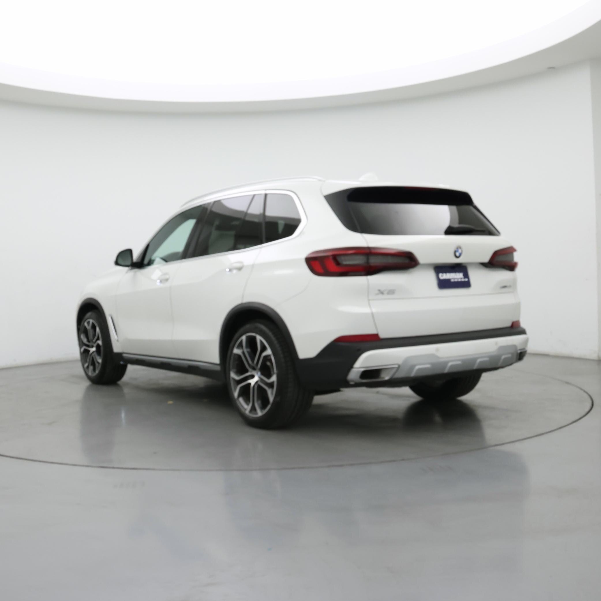 Thumbnail: 2023 BMW X5 - 2