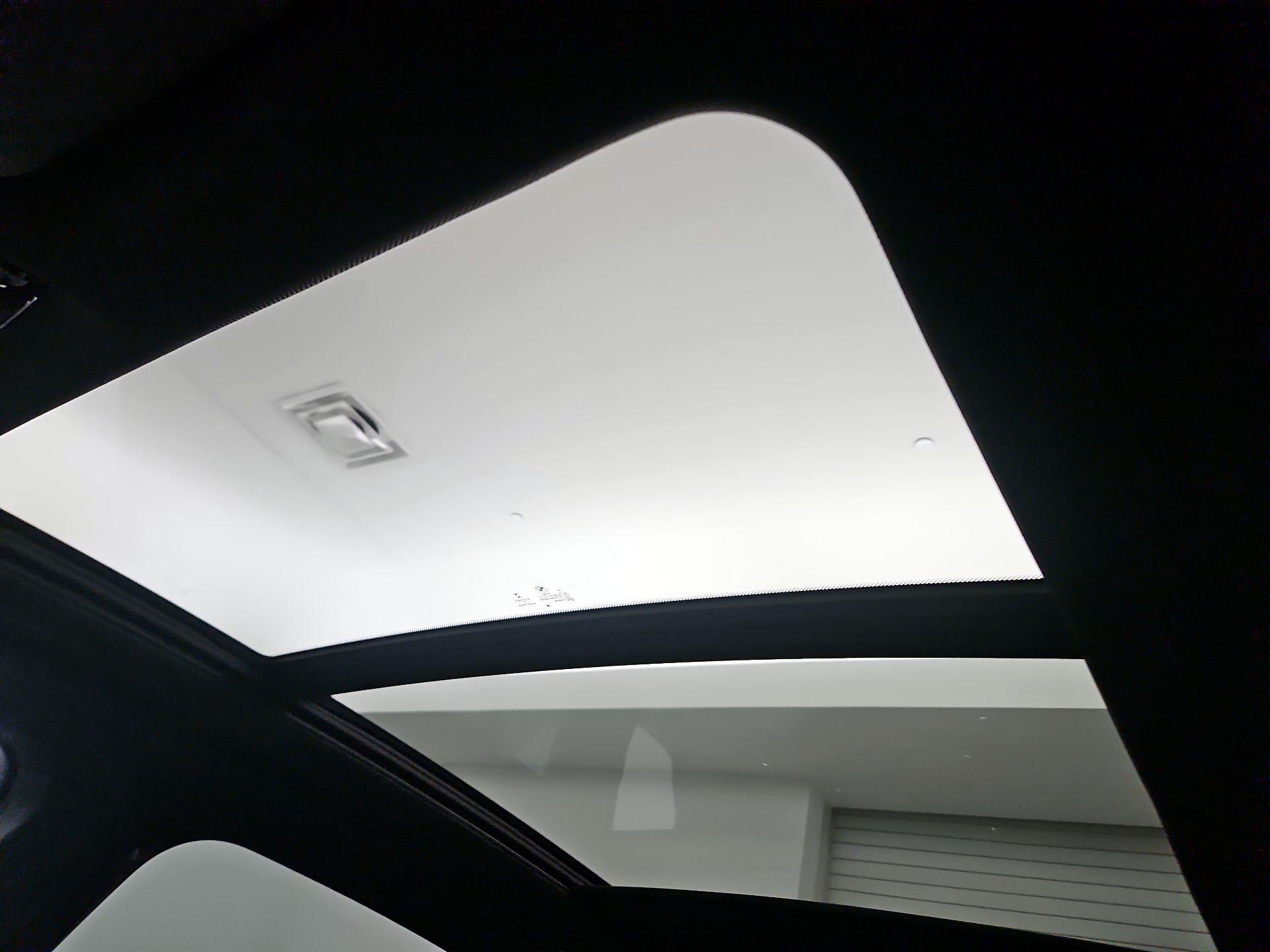 Thumbnail: 2023 BMW X5 - 20