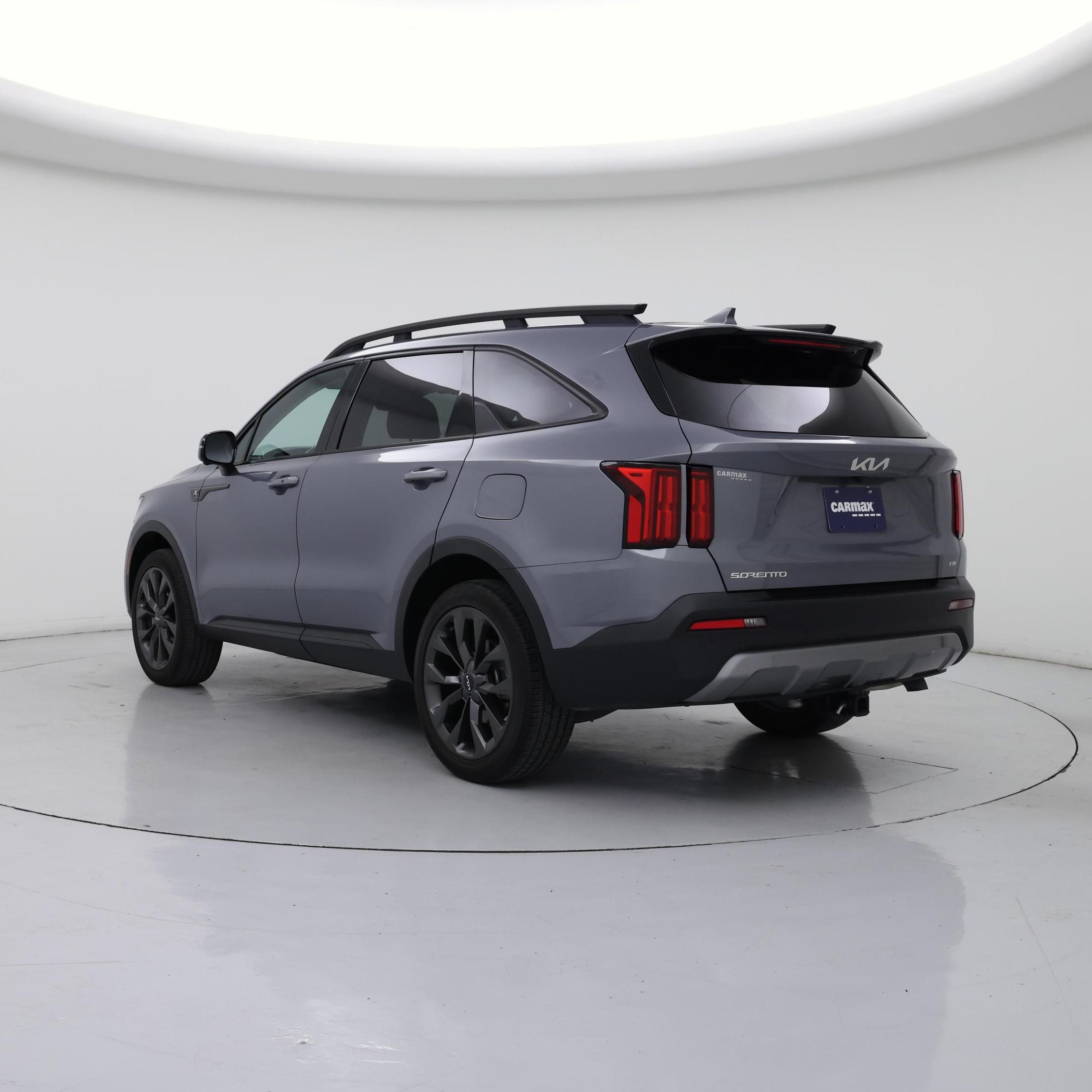 Thumbnail: 2023 Kia Sorento - 2