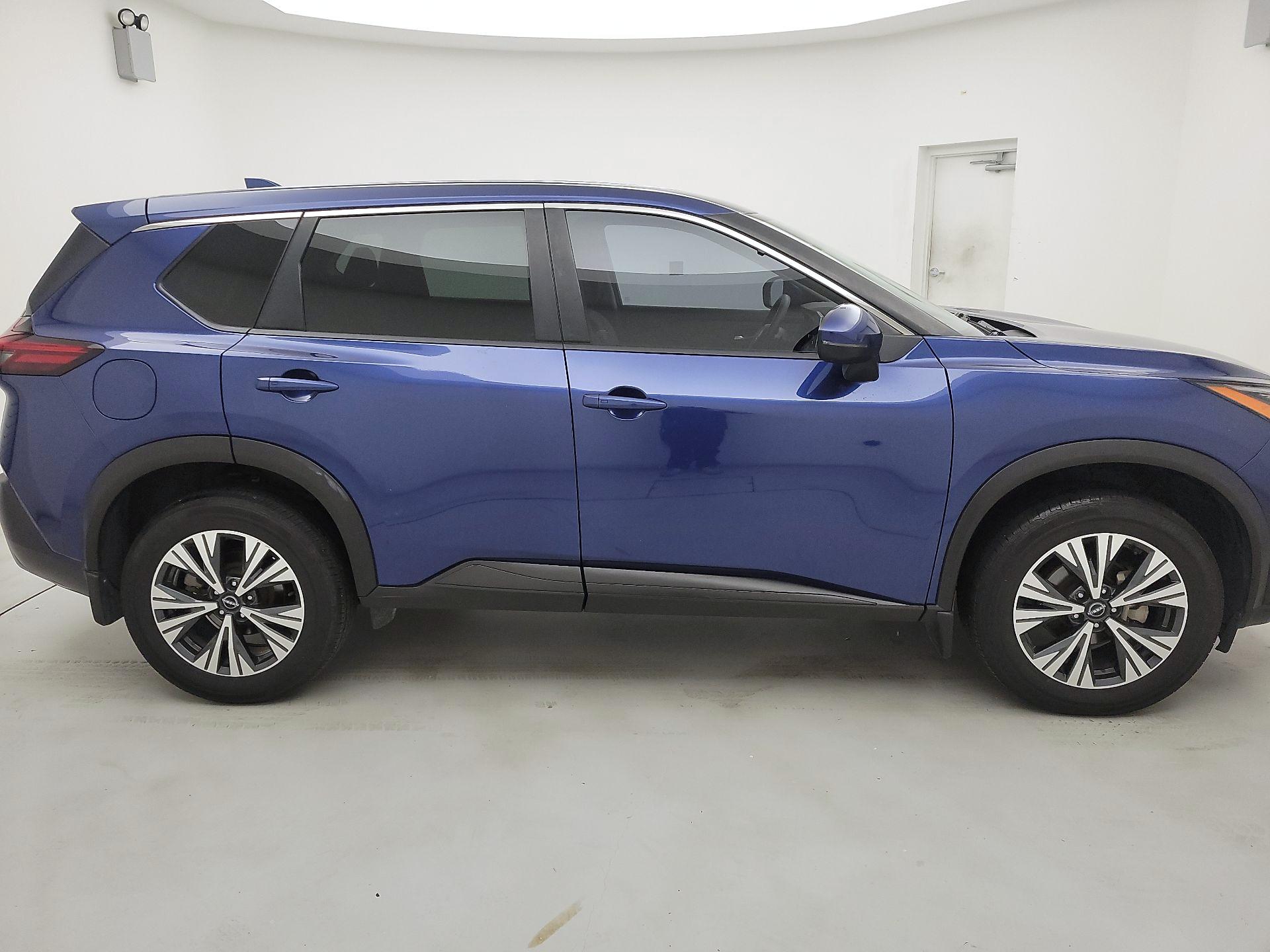 Thumbnail: 2023 Nissan Rogue - 4