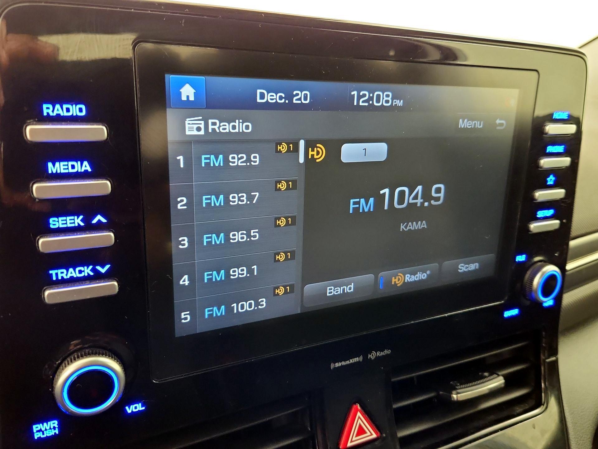 Thumbnail: 2020 Hyundai Ioniq - 15