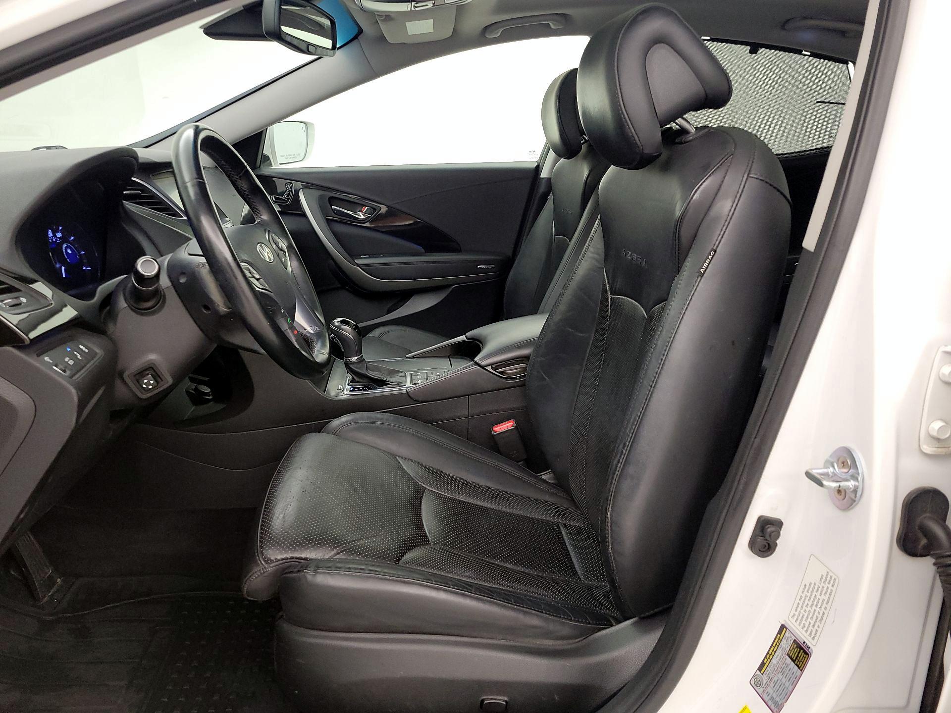 Thumbnail: 2016 Hyundai Azera - 9