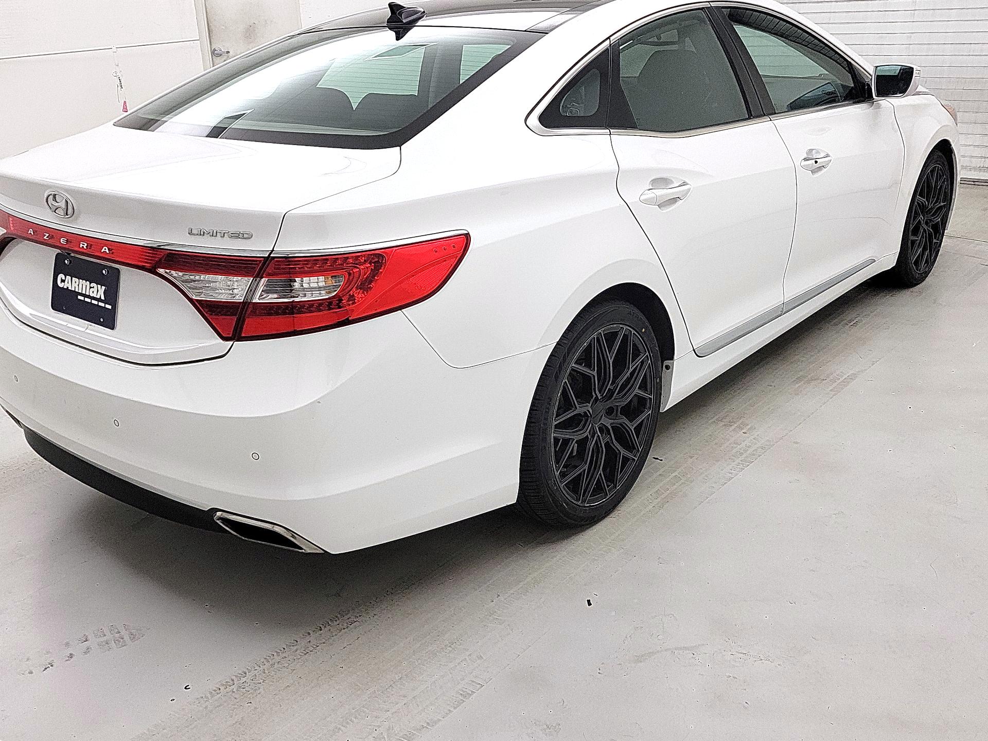 Thumbnail: 2016 Hyundai Azera - 5