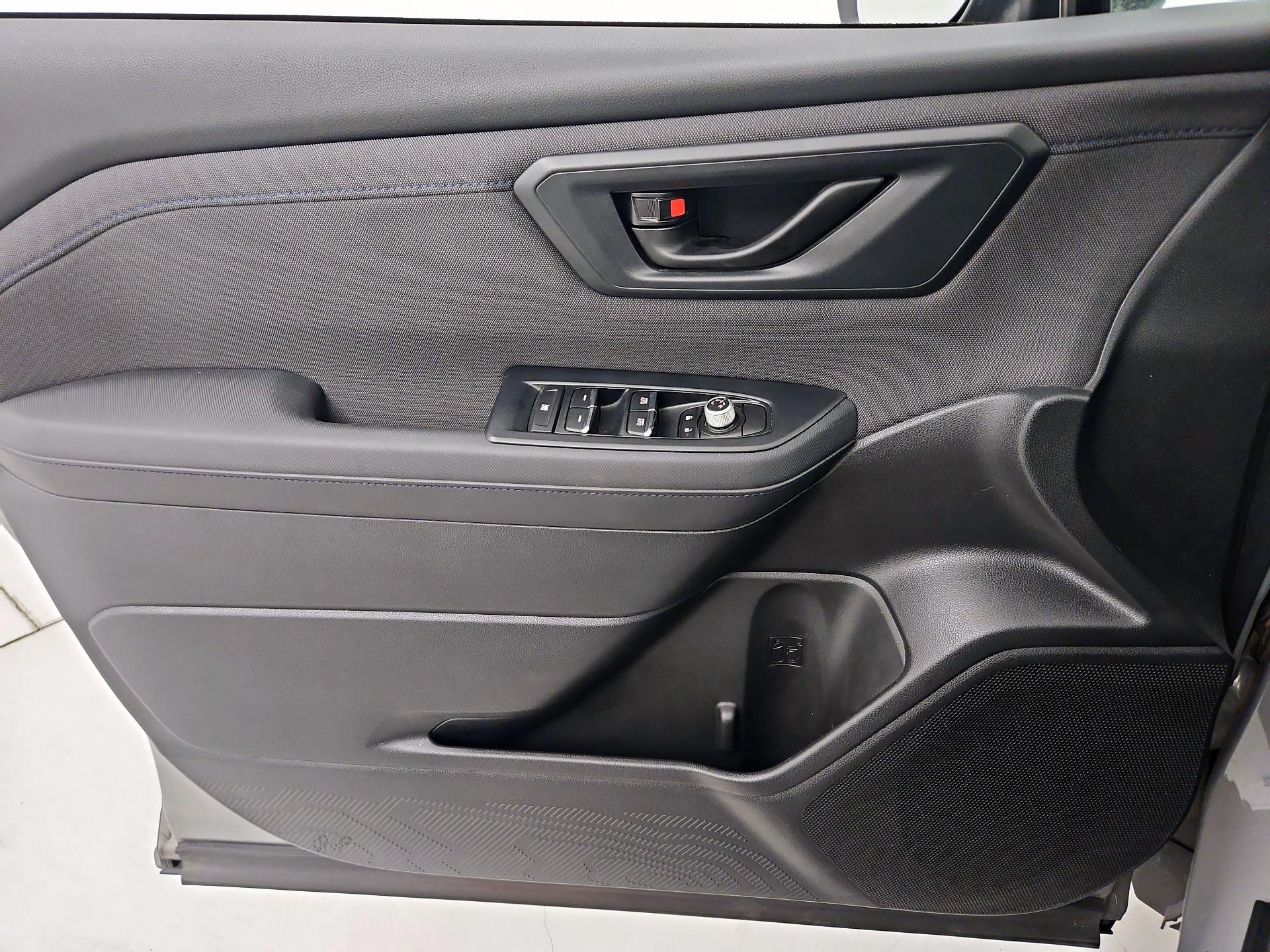 Thumbnail: 2025 Subaru Forester - 12