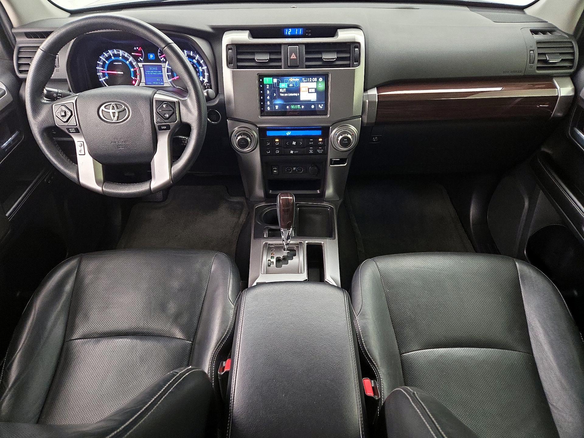 Thumbnail: 2015 Toyota 4Runner - 9