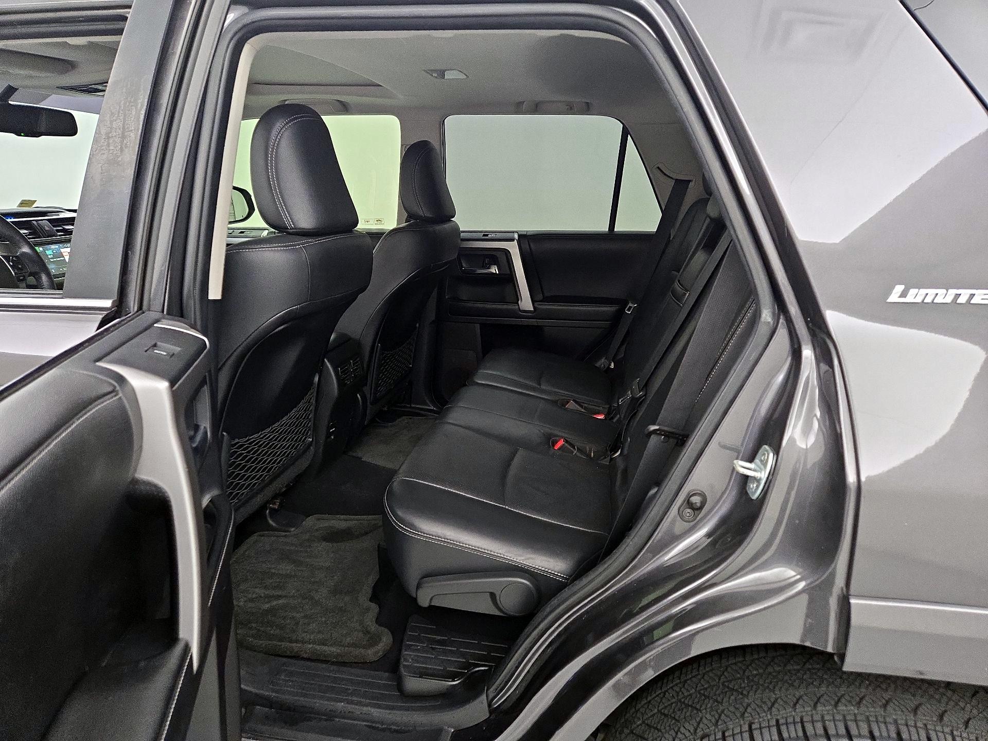 Thumbnail: 2015 Toyota 4Runner - 20