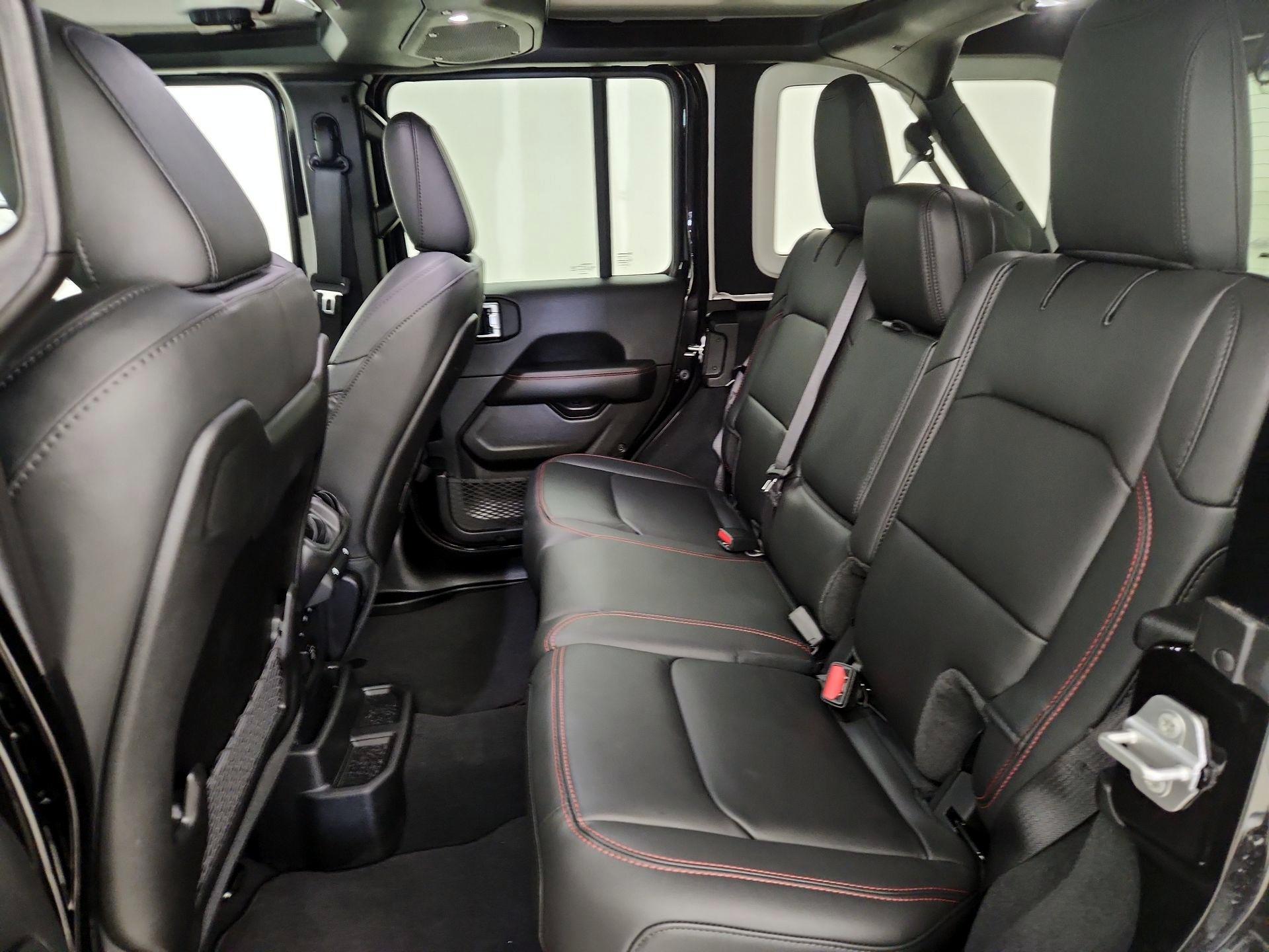 Thumbnail: 2025 Jeep Wrangler - 20