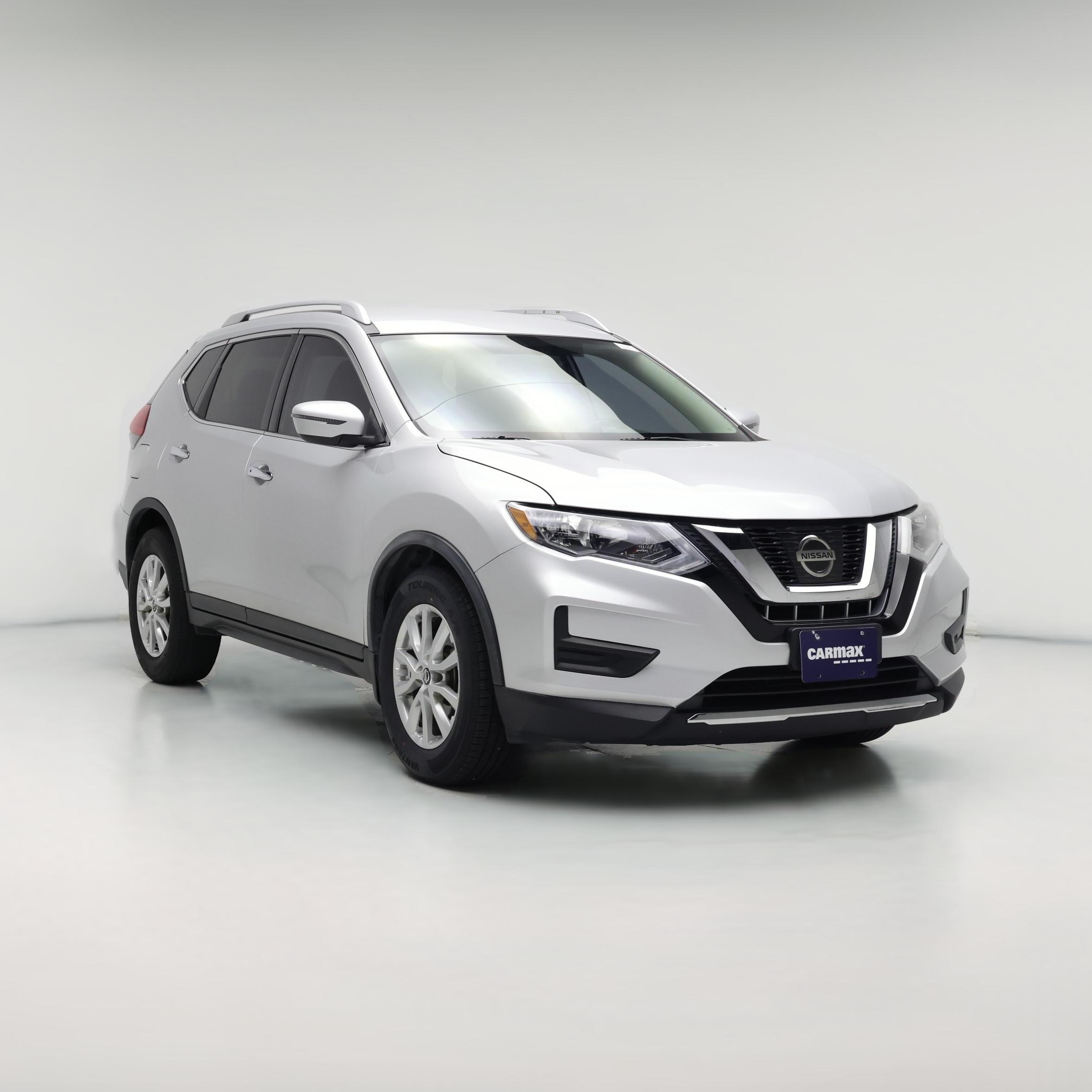 Thumbnail: 2017 Nissan Rogue - 1