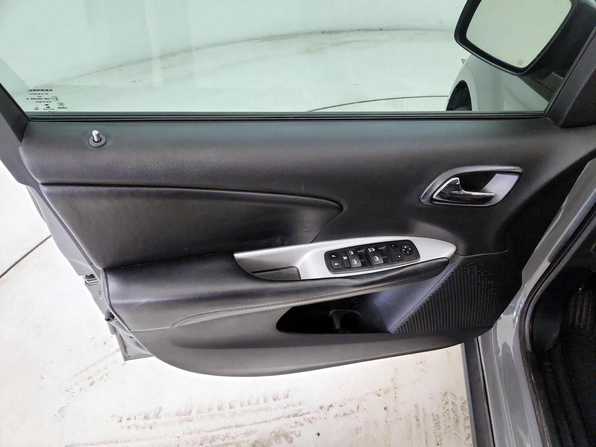 Thumbnail: 2020 Dodge Journey - 12