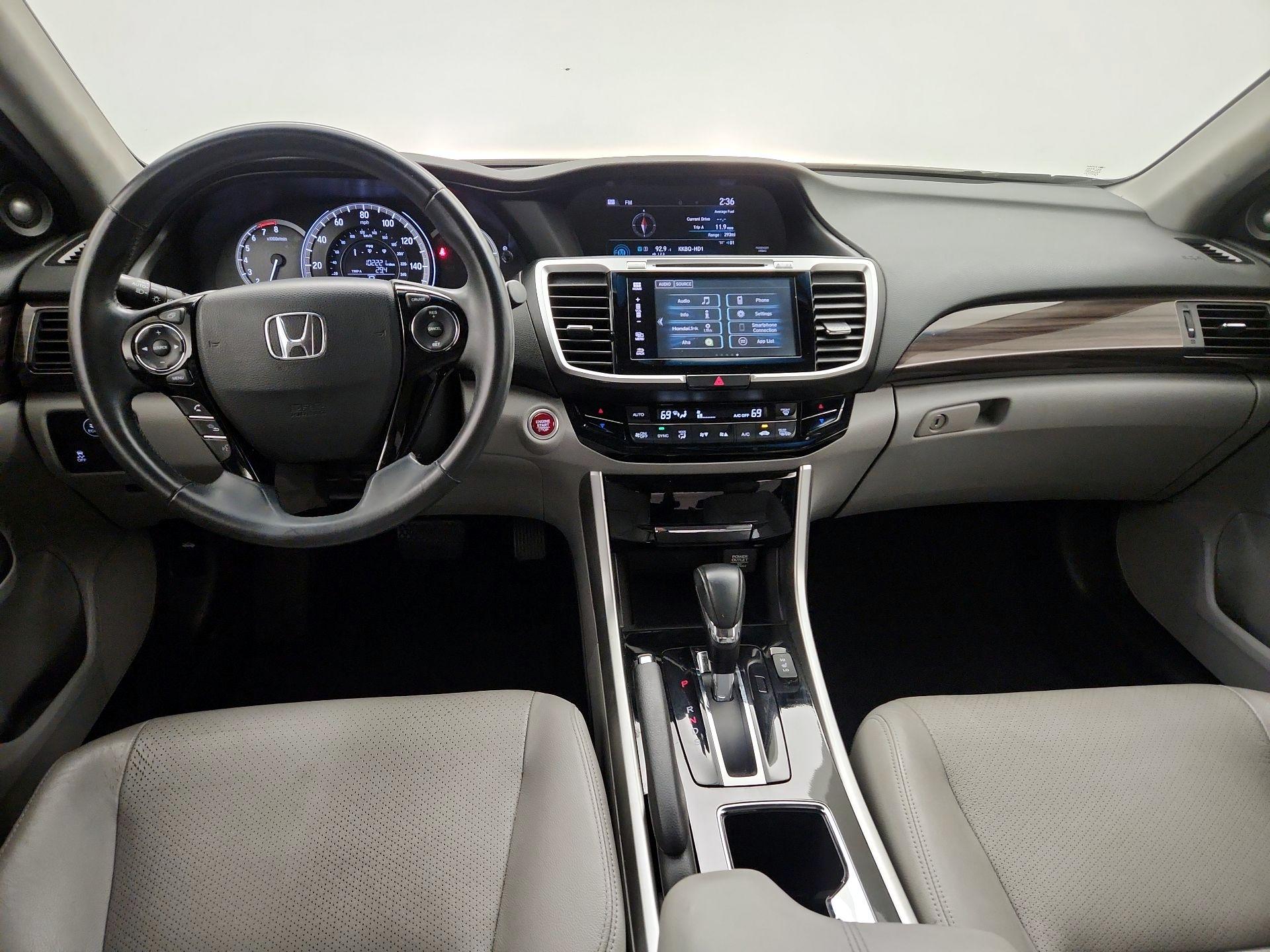 Thumbnail: 2017 Honda Accord - 9